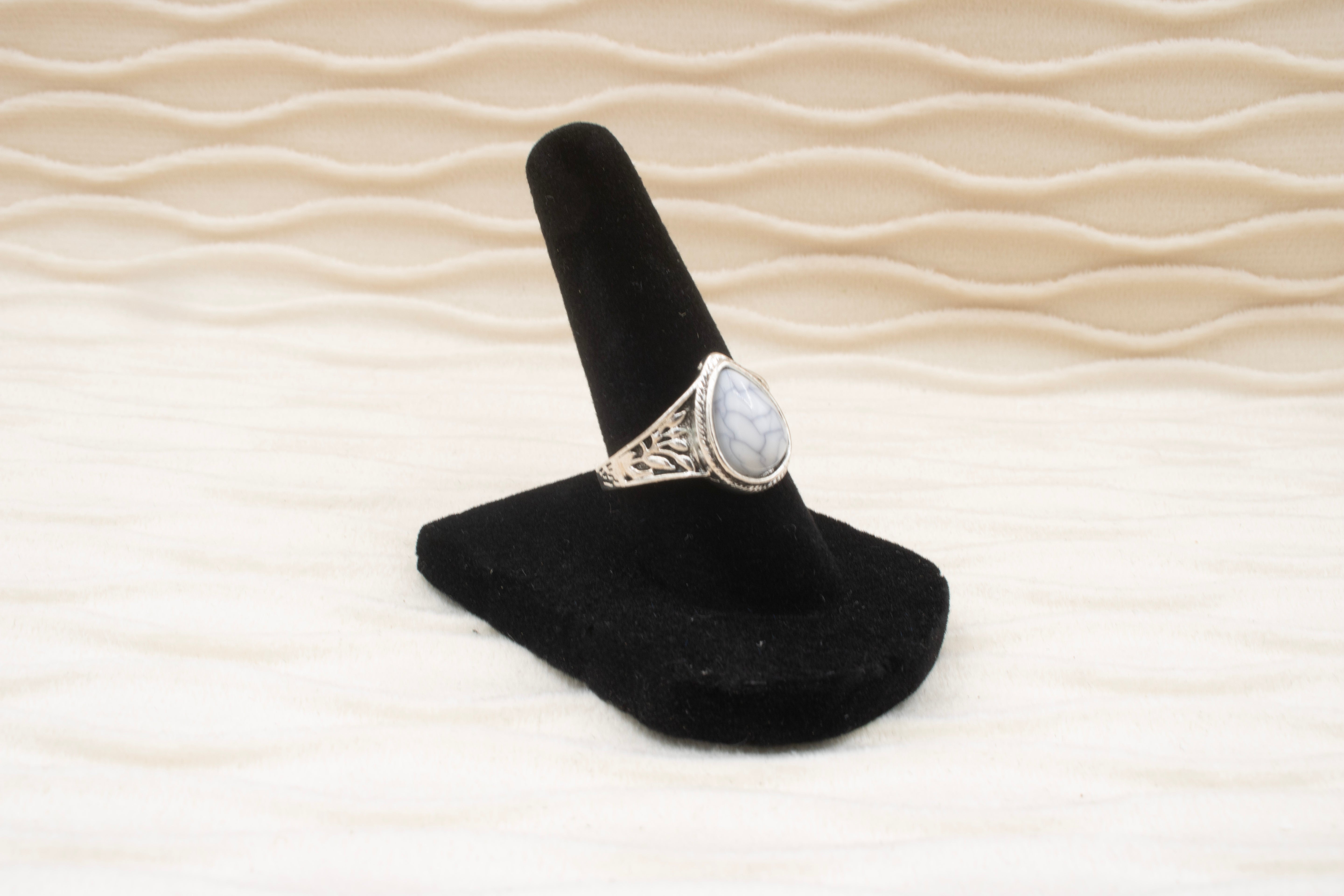 Silver Tone Howlite Ring Size 7.5