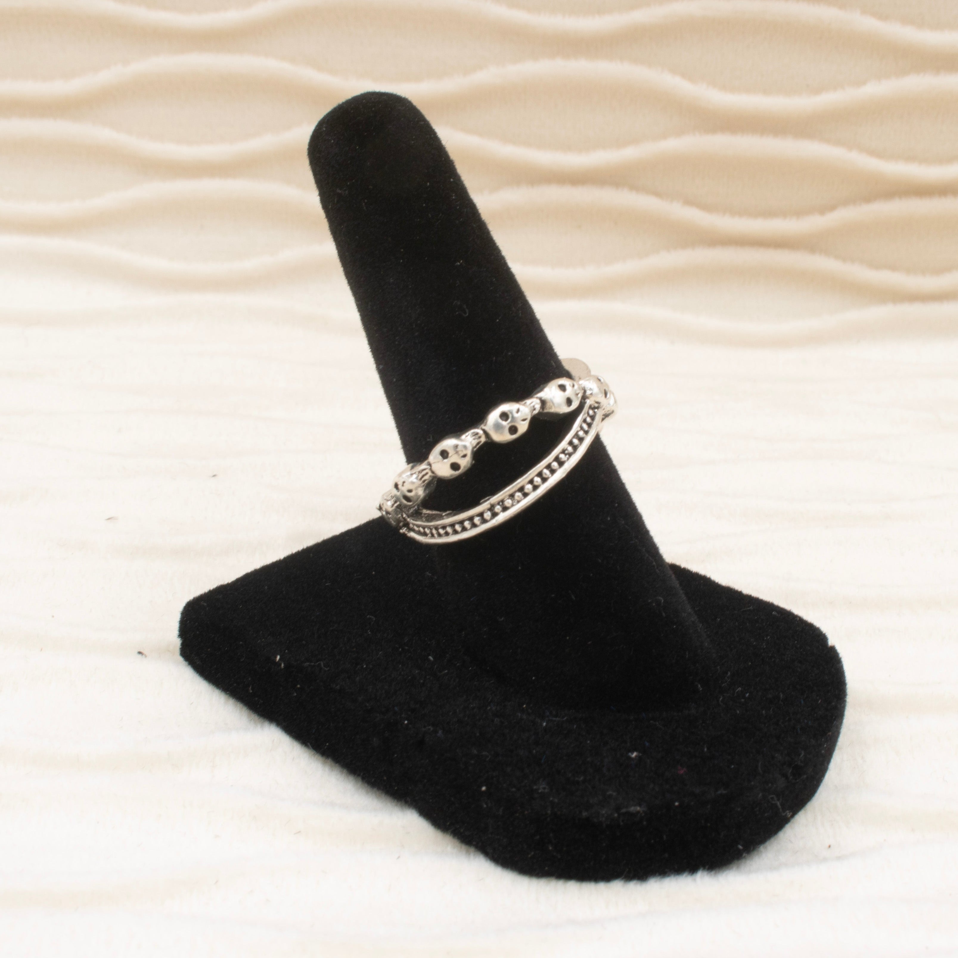 Skull United Forever Silver Tone Ring Size 6.5