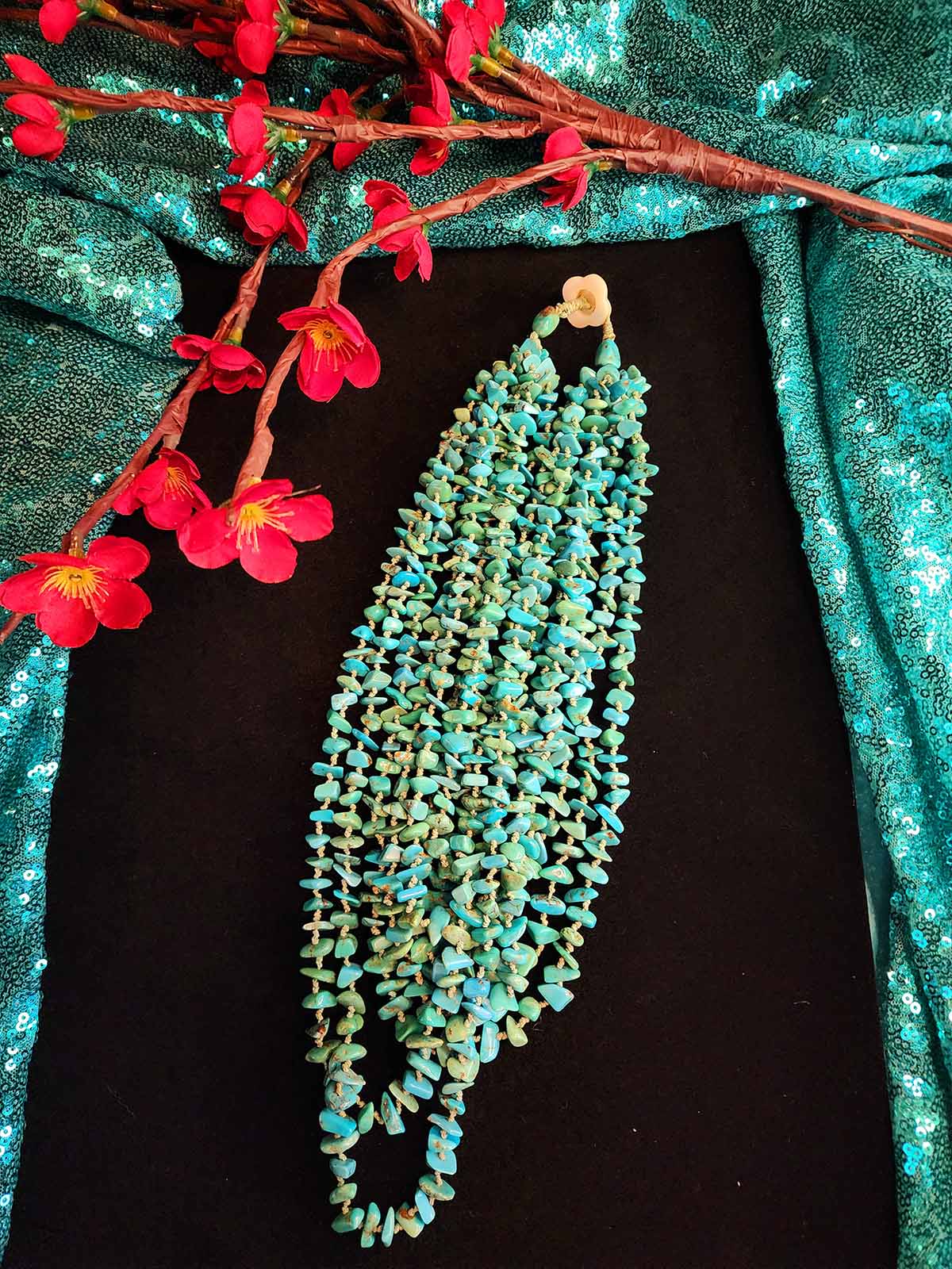 Native American Style Turquoise Dyed Beaded Necklace