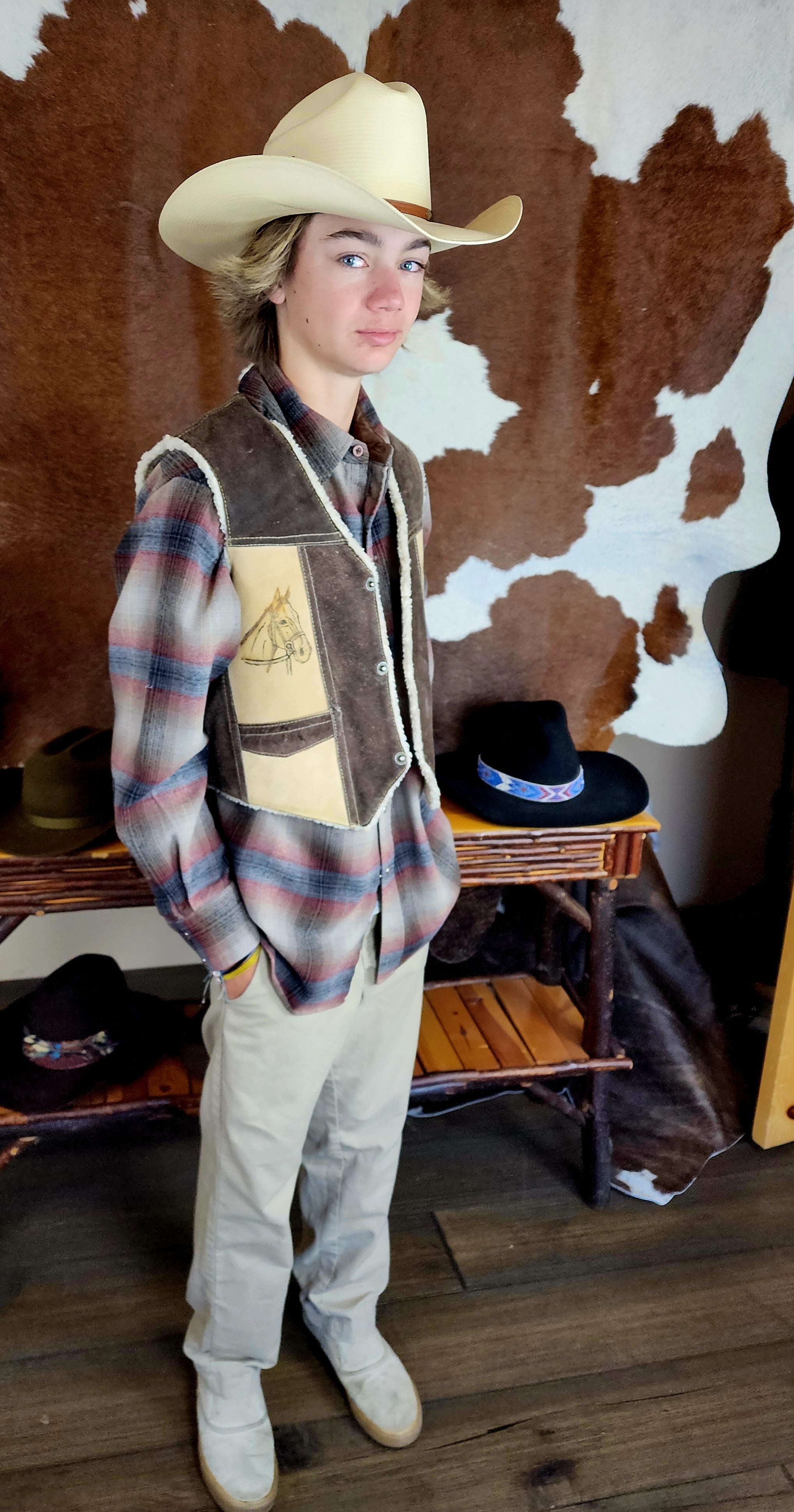 Vintage Unique Western Cowboy Cactus Brand Autenticos De.