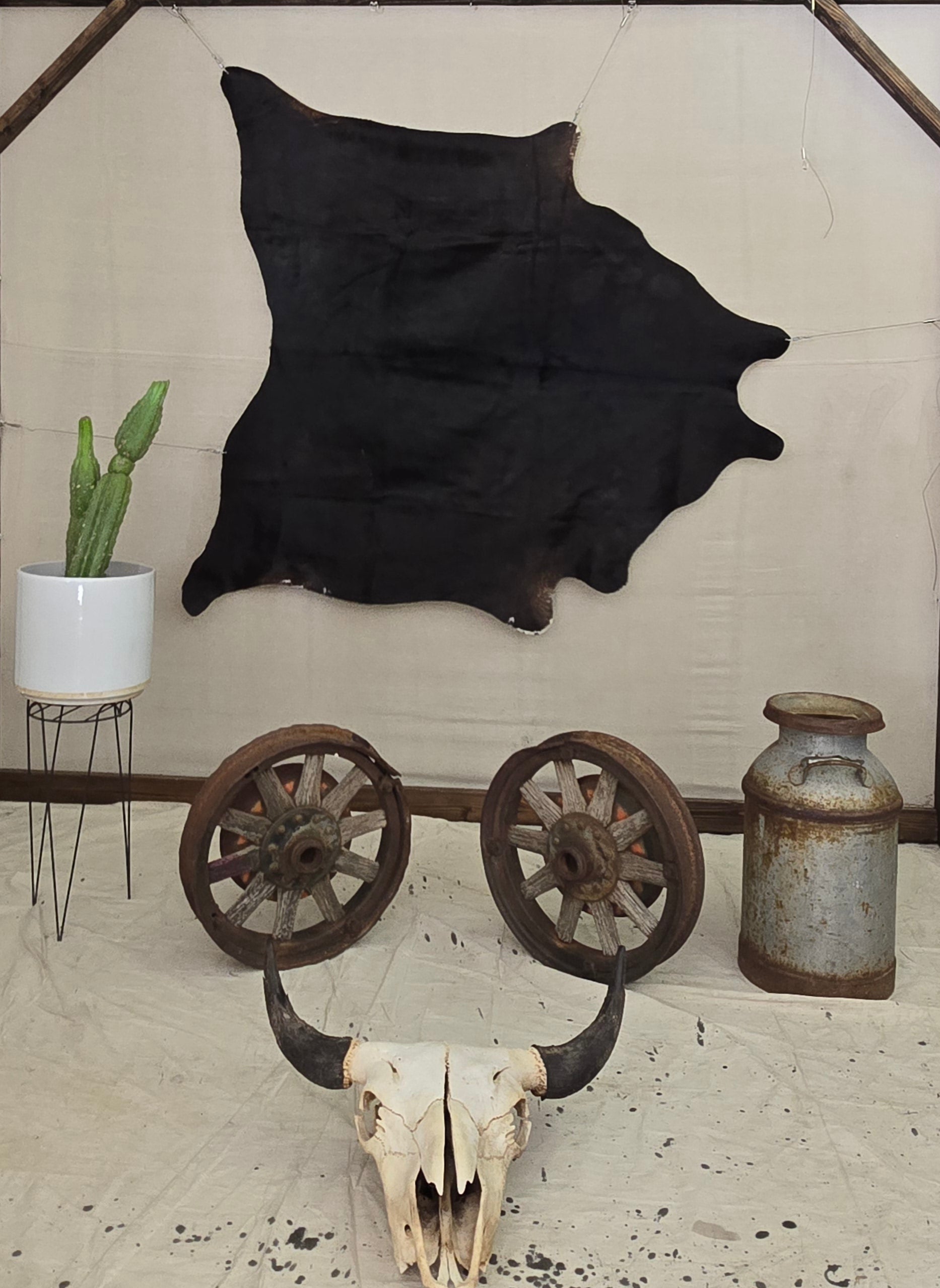 Eccentric Black Cowhide Handmade in Argentina