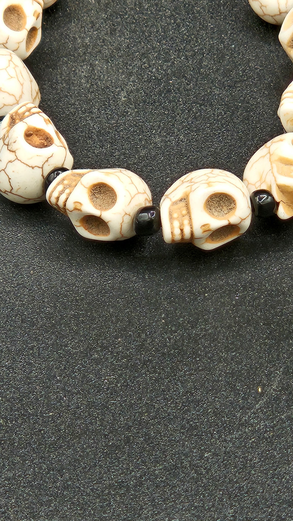 White Skull Stone Bead Adjustable Bracelet