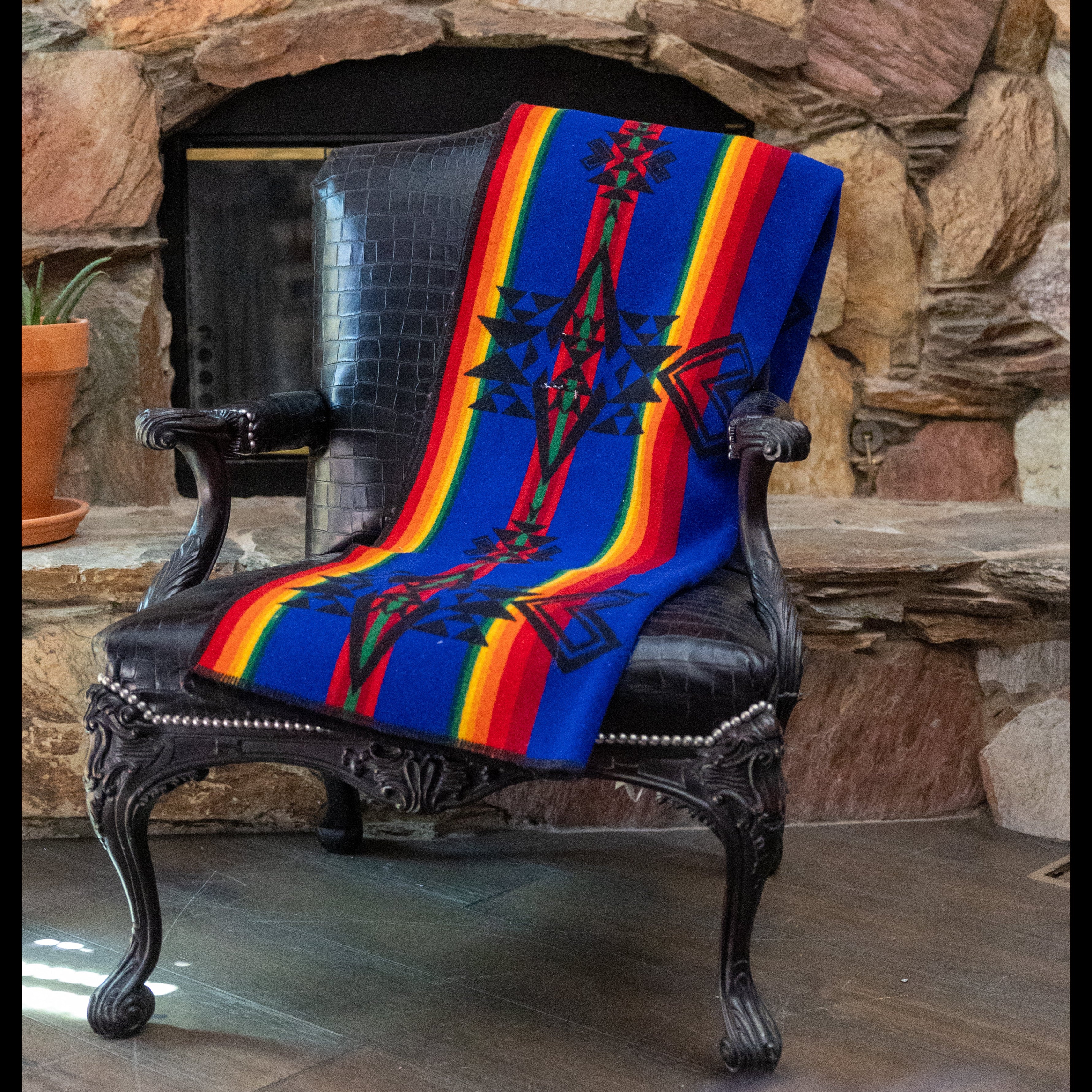 Pendleton Wool Mills Beaver State Aztec Blanket 5ft x 3ft Lap Blanket