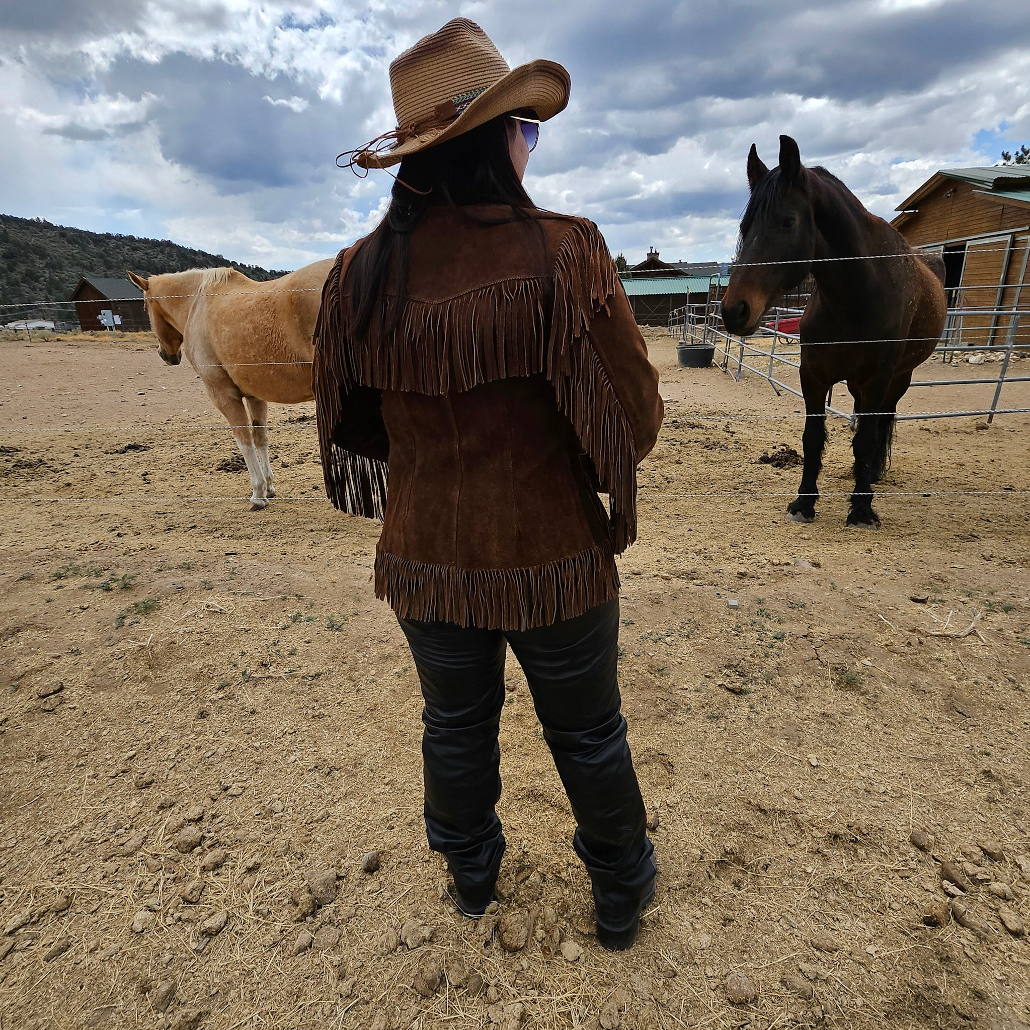 Classic Vintage Tepee Town Light Brown Leather and Suede Fringe Jacket