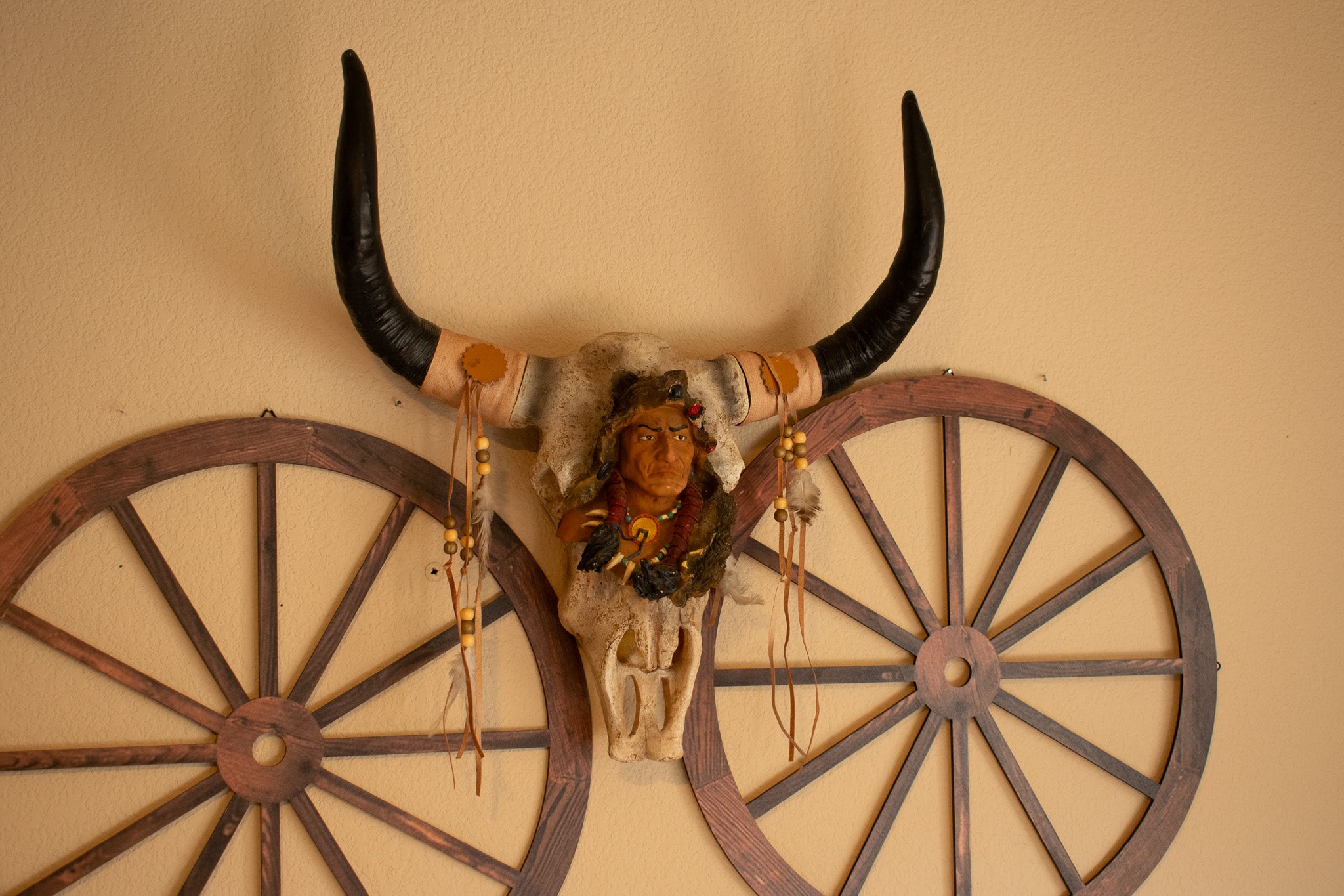 "Native Indian Chief on Ceramic Cattle Skull – Detailed Wolf Skin Forehead Sculpture"
