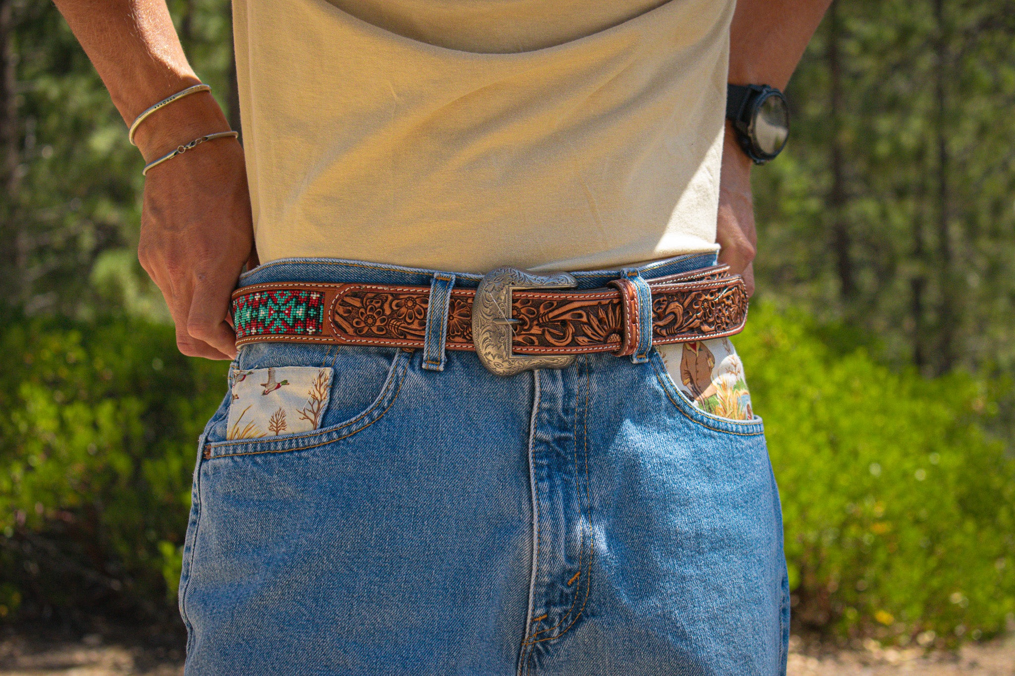 Levi Strauss & Co Custom Hand Crafted and Designed Rustic Hunter's Print Material Men's Denim Jeans Size W33 L32