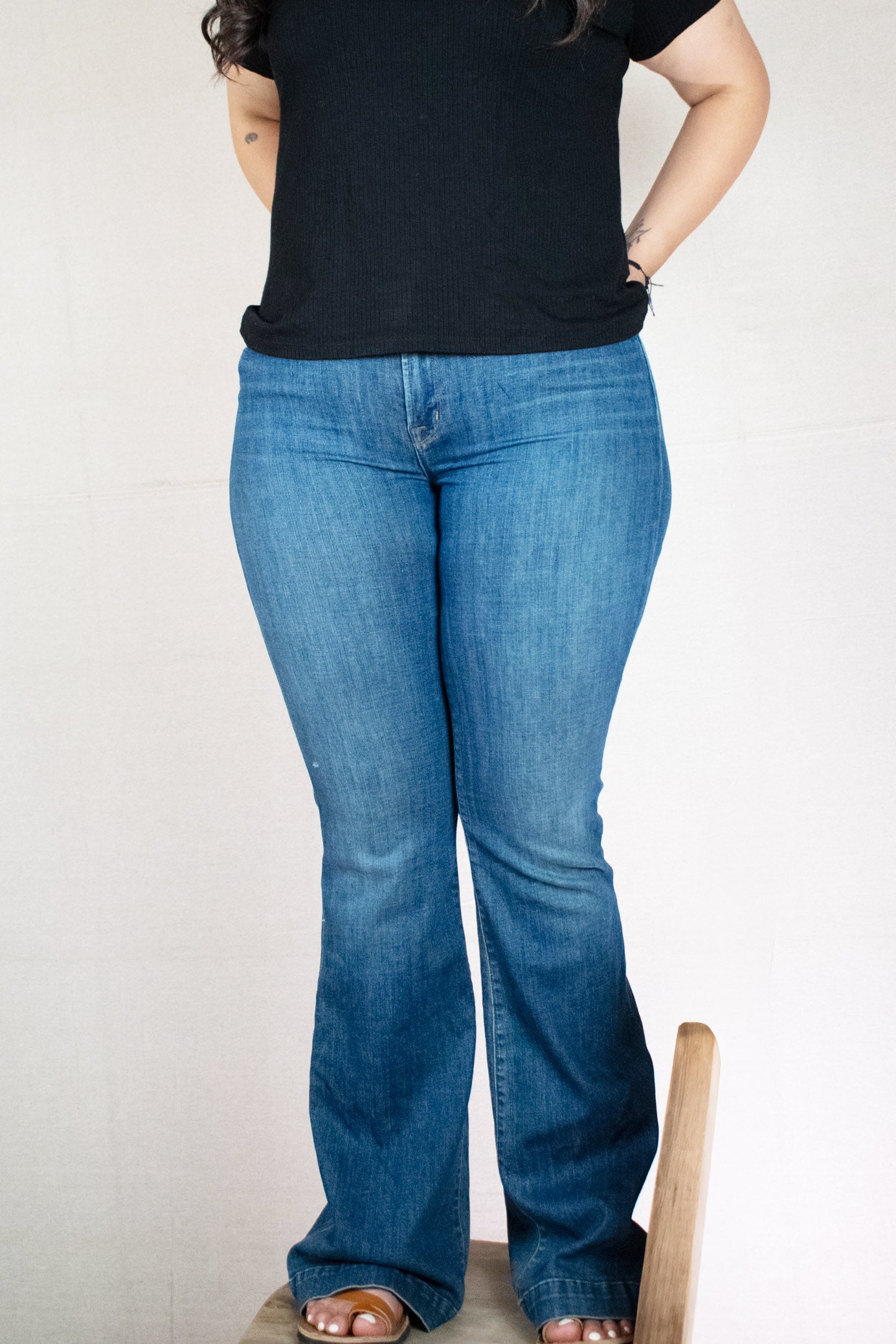 J Brand Big Bell Bottom Jeans Womens Size 31