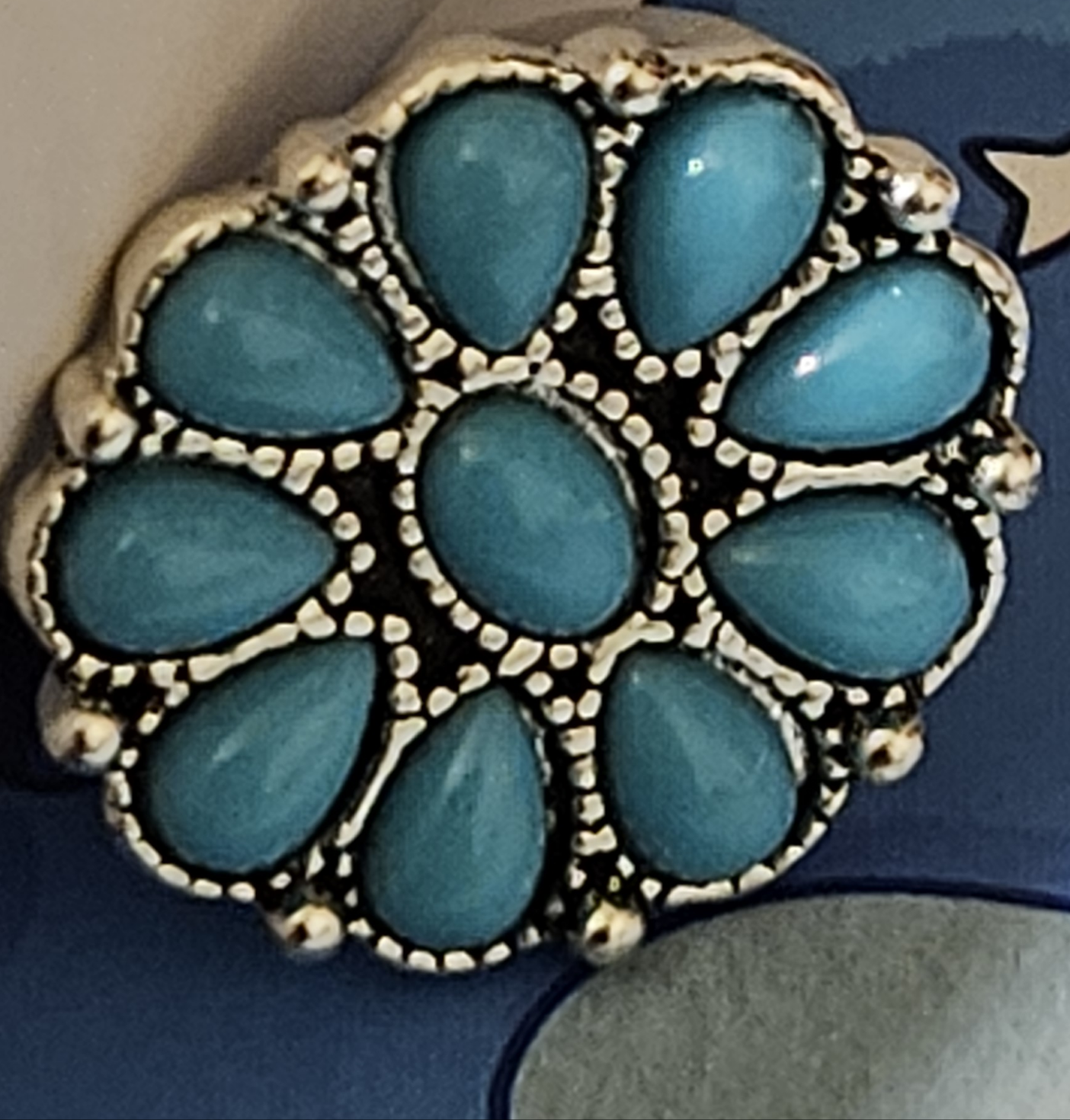 Shiny Alloy Plated Silver Faux Turquoise Flower Ring Size 6