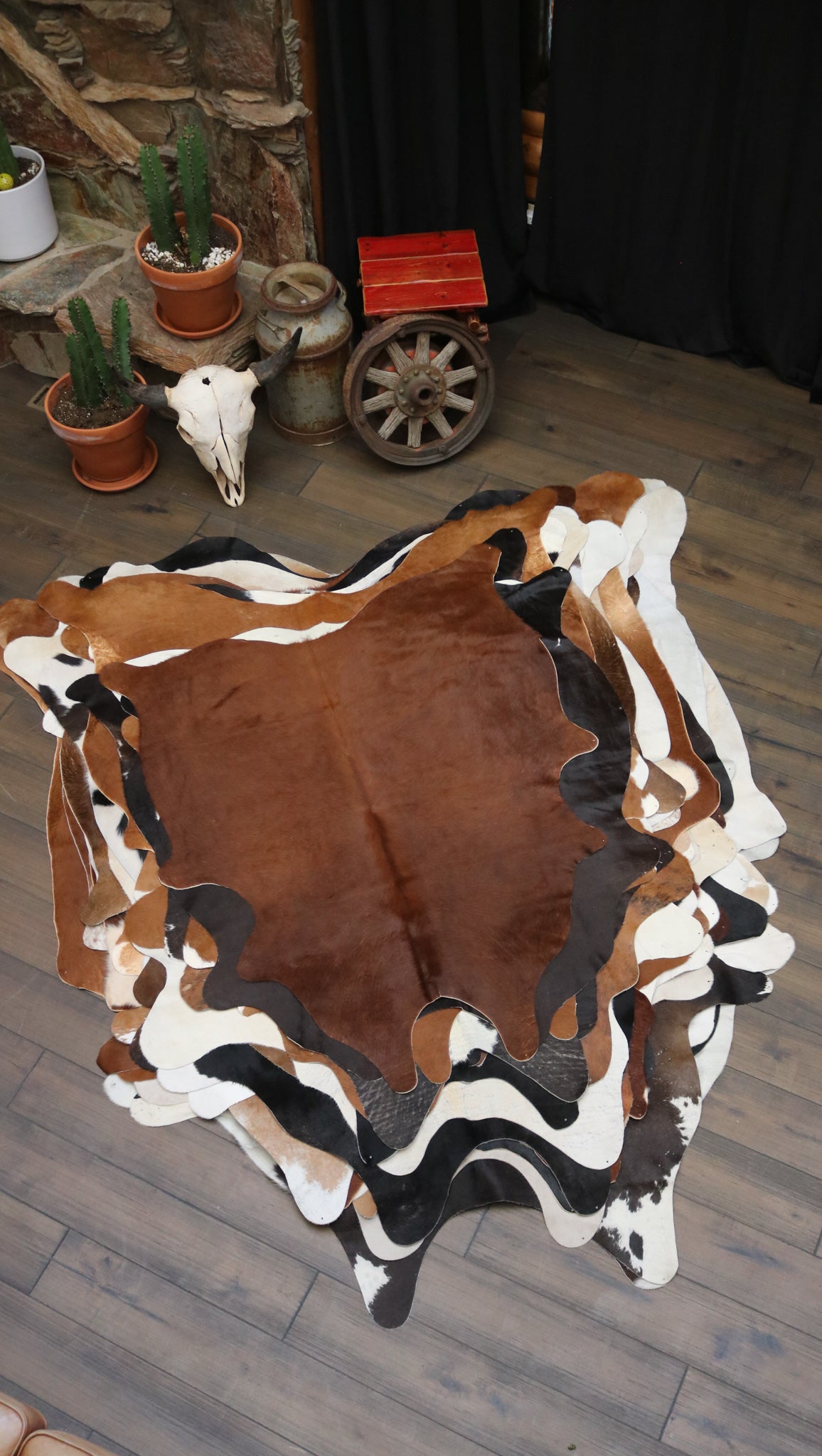 Sophisticated Rustic Brown Cowhide Handcrafted in Argentina