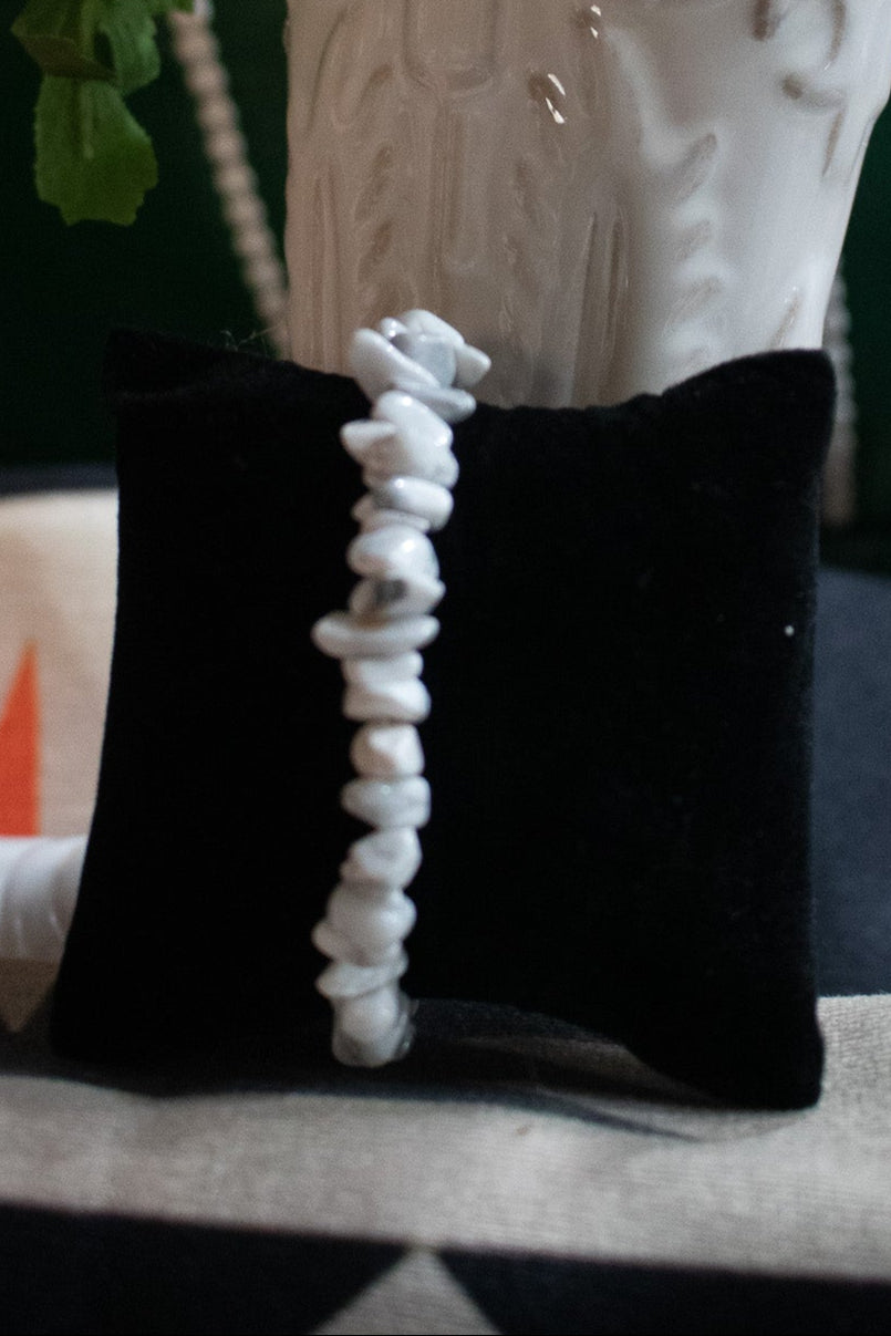 Healing Howlite Beaded Stretchy Bracelet