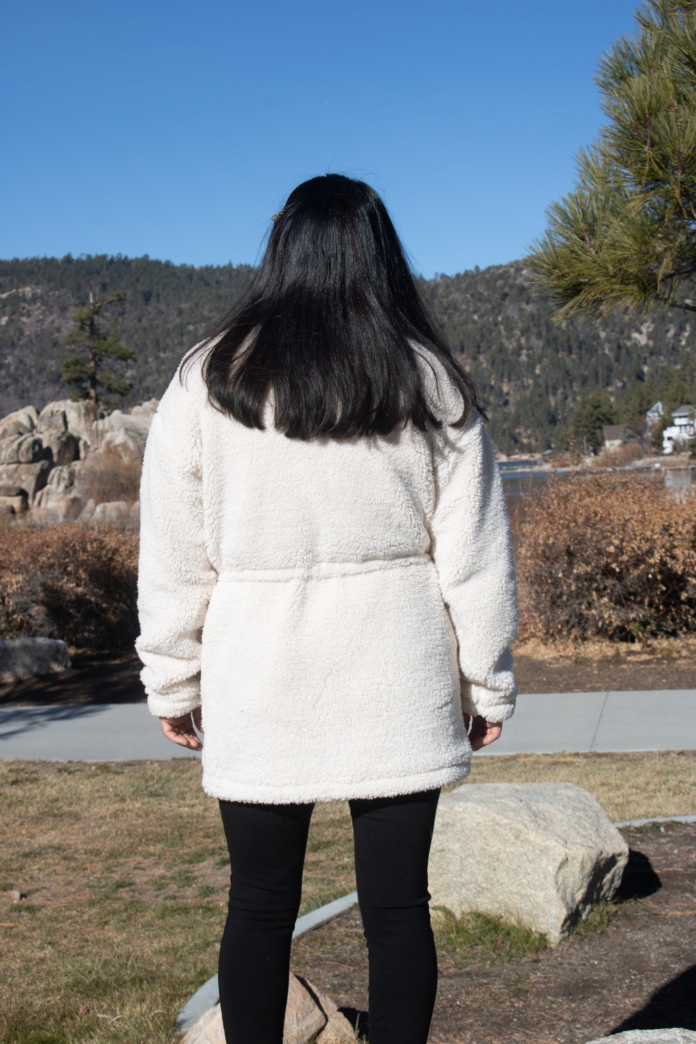 Te Verde Fleece Cream Colored Winter Coat