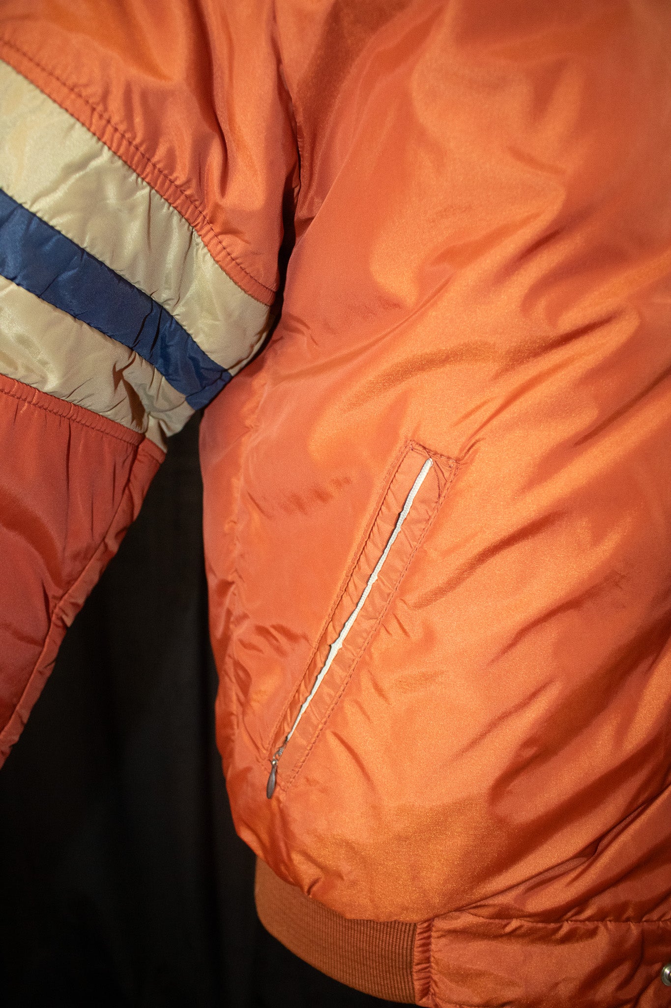 Vintage 80s Alpine Design Nylon Bomber Jacket L Orange/Khaki