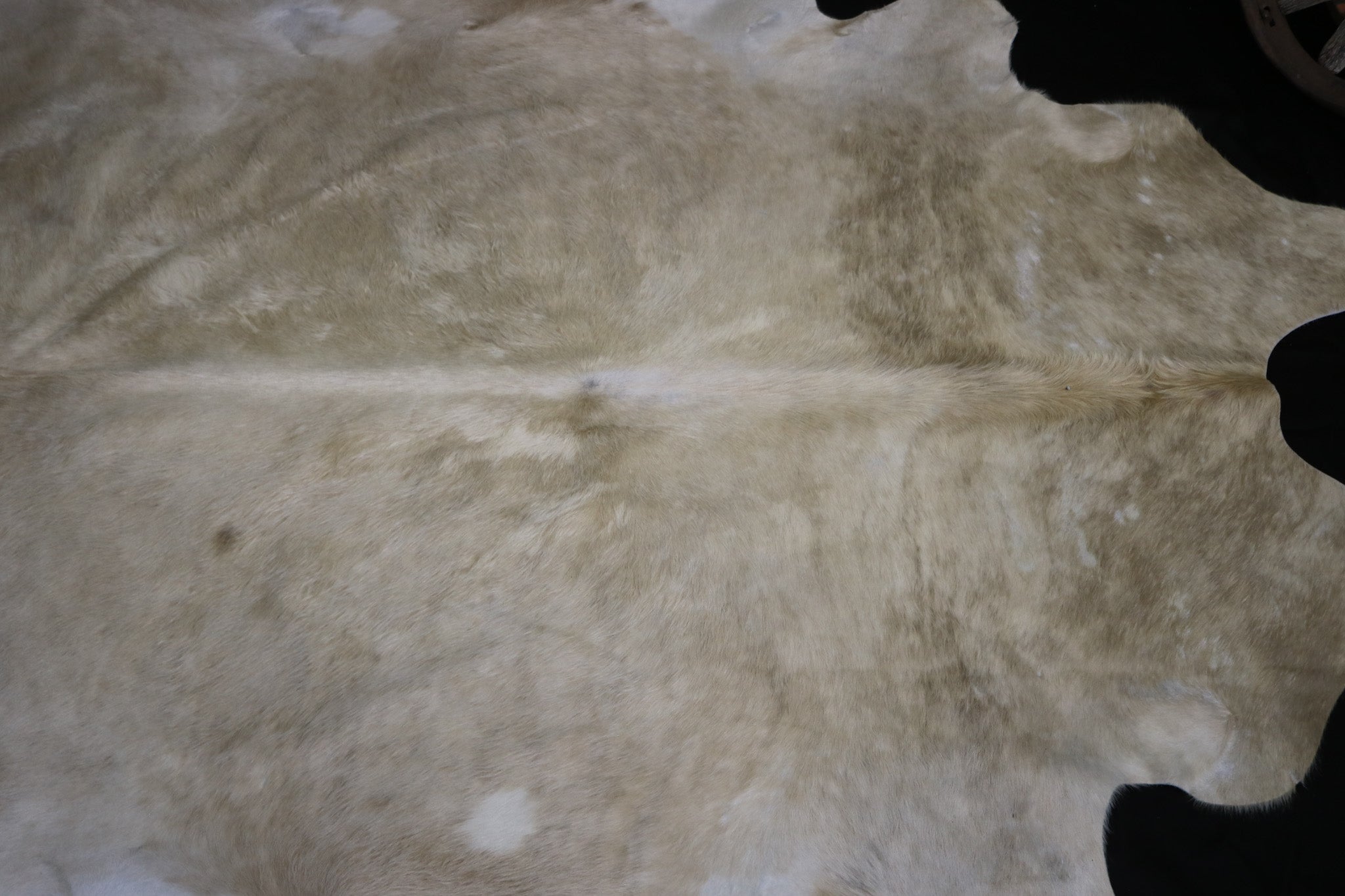 Eccentric White Cowhide Handcrafted in Brazil