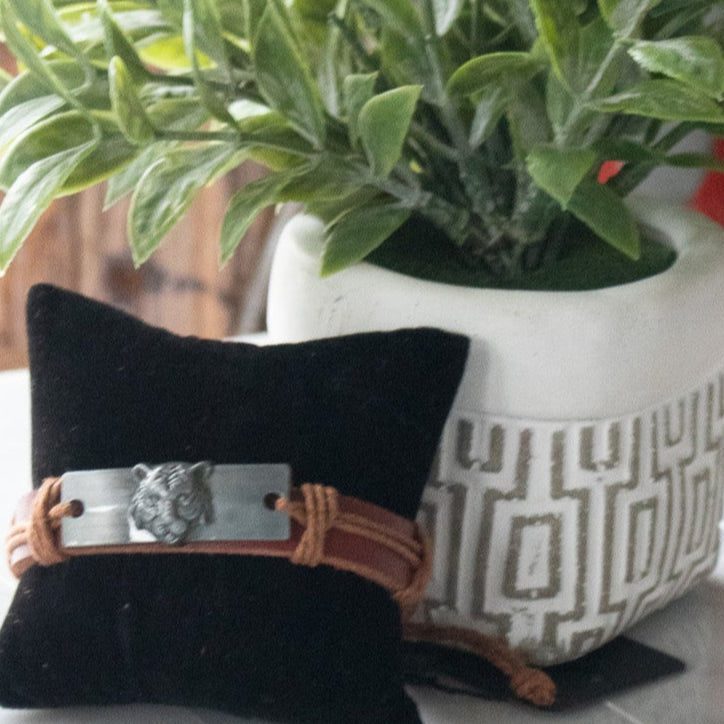 Tiger Charm Leather Adjustable Bracelet