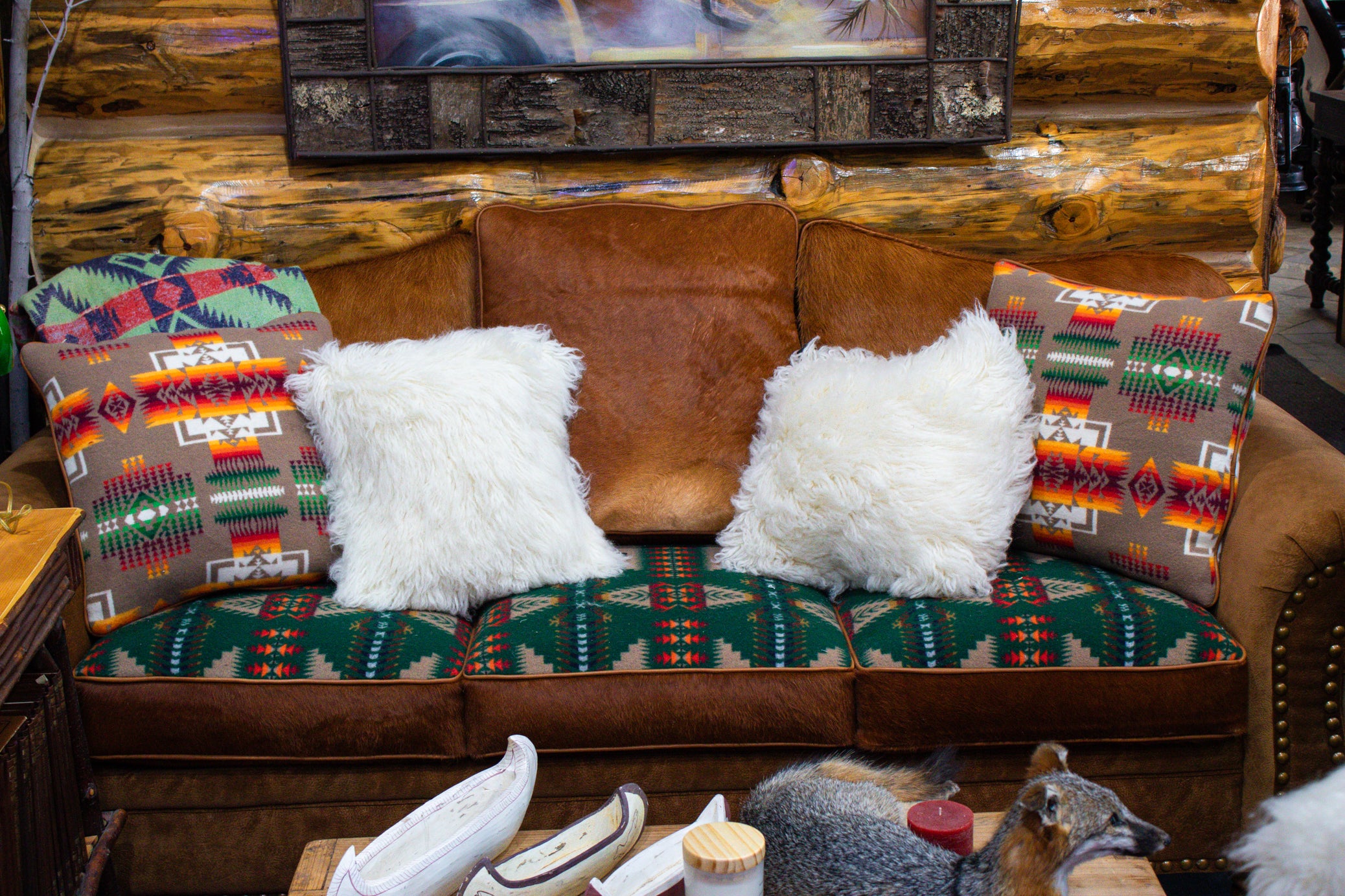 Stunning Couch with Interchangeable Cushion Designs