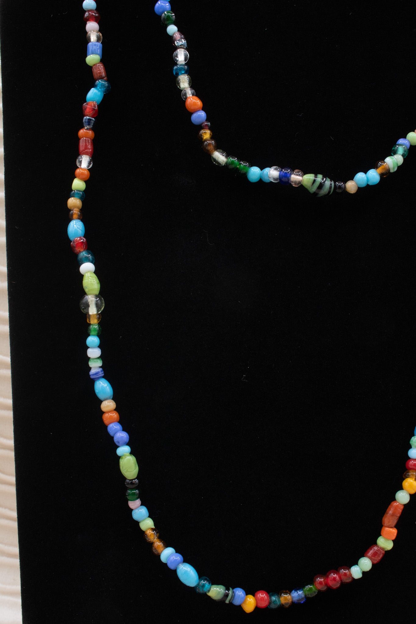 Wonderful Glass Beaded 19" Necklace