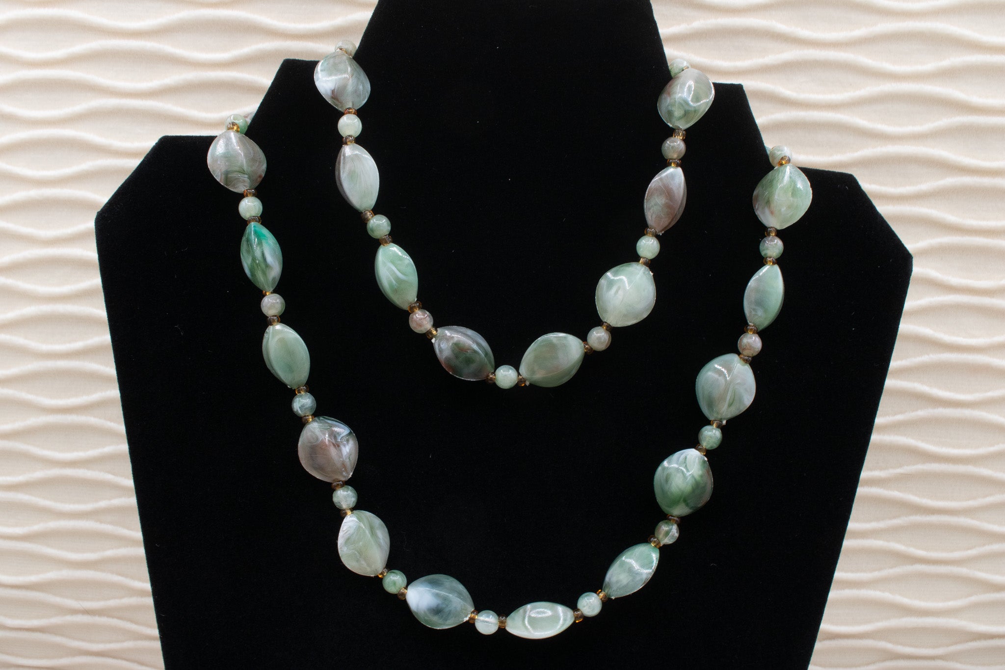 Beautifully Detailed Green Resin Beaded Necklace