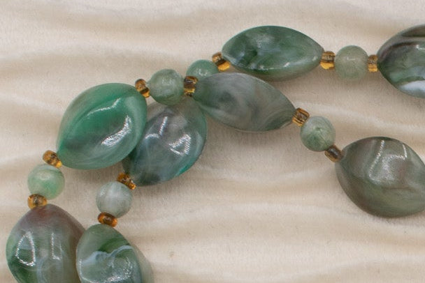 Beautifully Detailed Green Resin Beaded Necklace