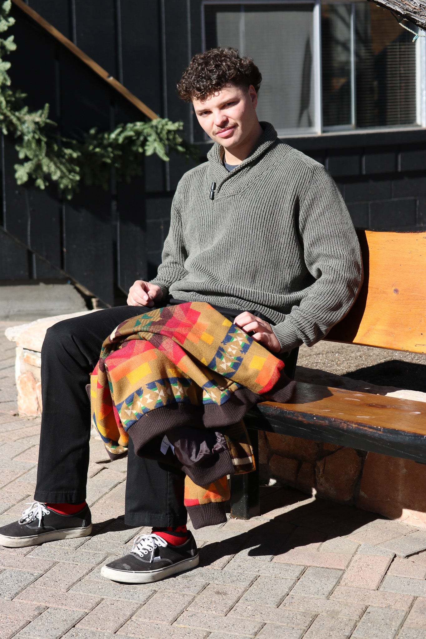 Mens Perfectly Broken in Grey Cable Knit Sweater Size Medium