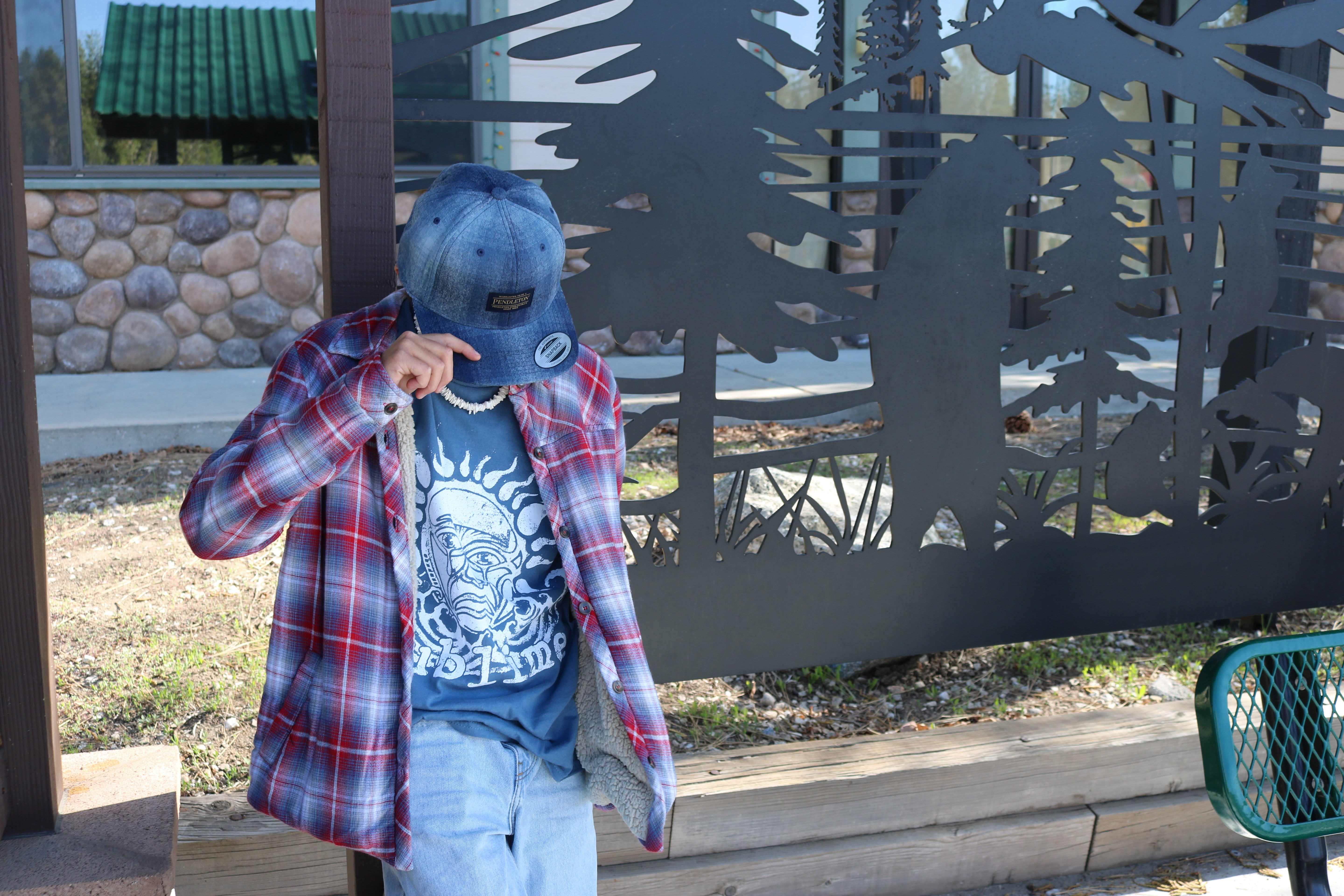 Velvet By Graham & Spencer Red and Blue Flannel with Sherpa Liner Size Small