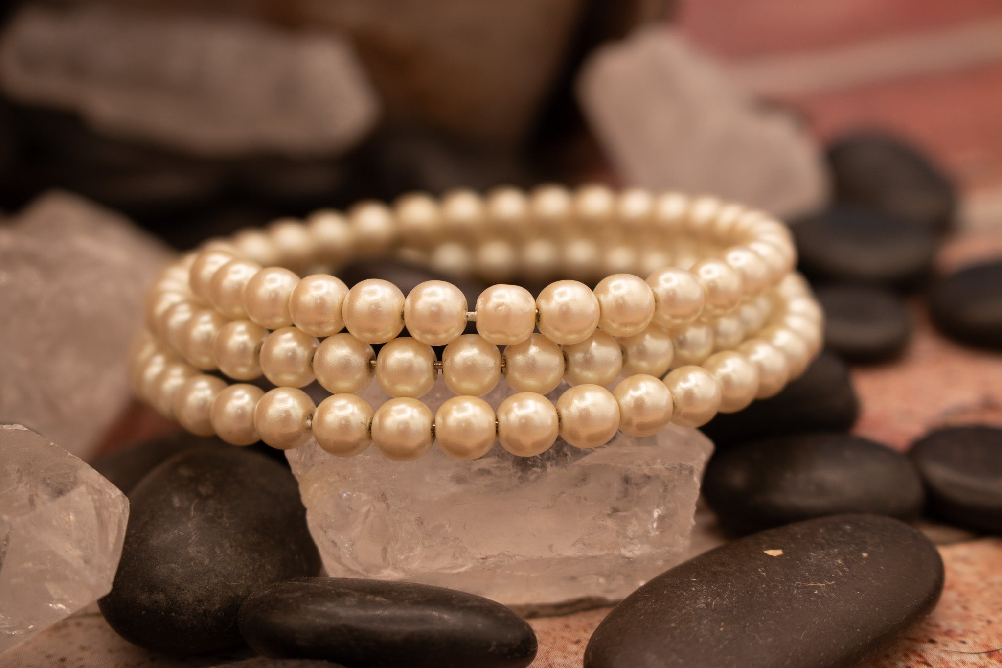 Faux Pearl Wired Wrap Necklace
