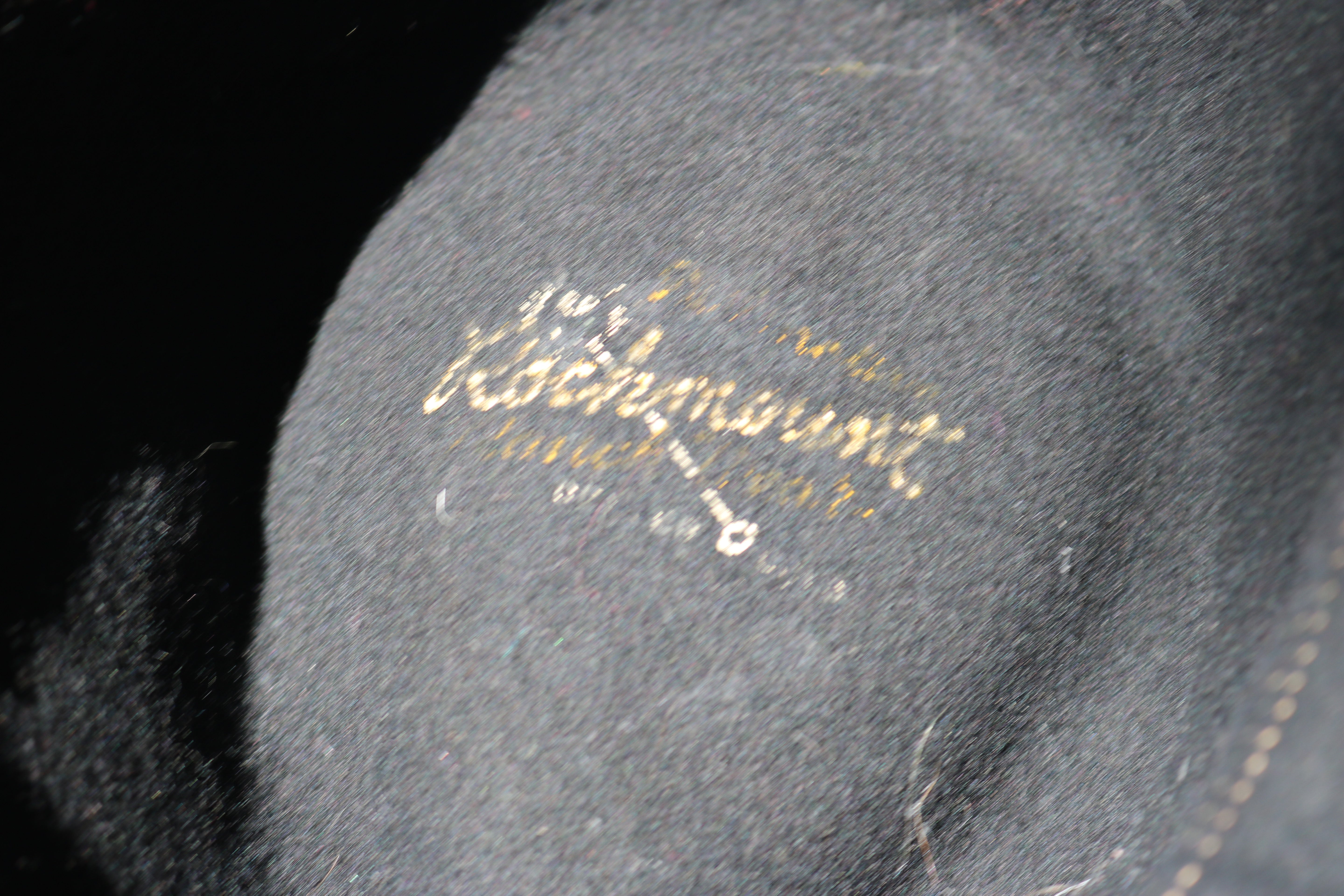 Rackmount Ranch Vintage Wide-Brim Felt Black Cowboy Hat