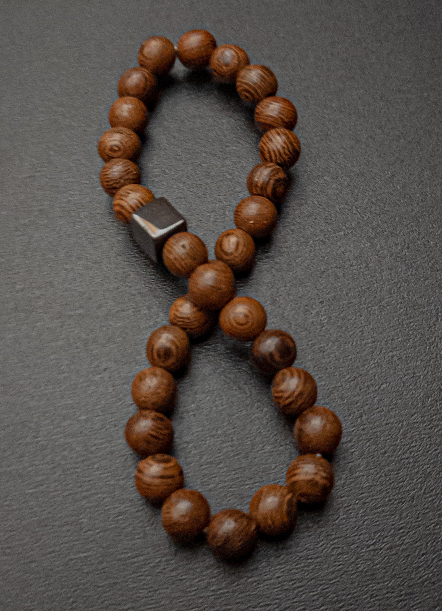 Stretch Bracelet With Wooden Beads