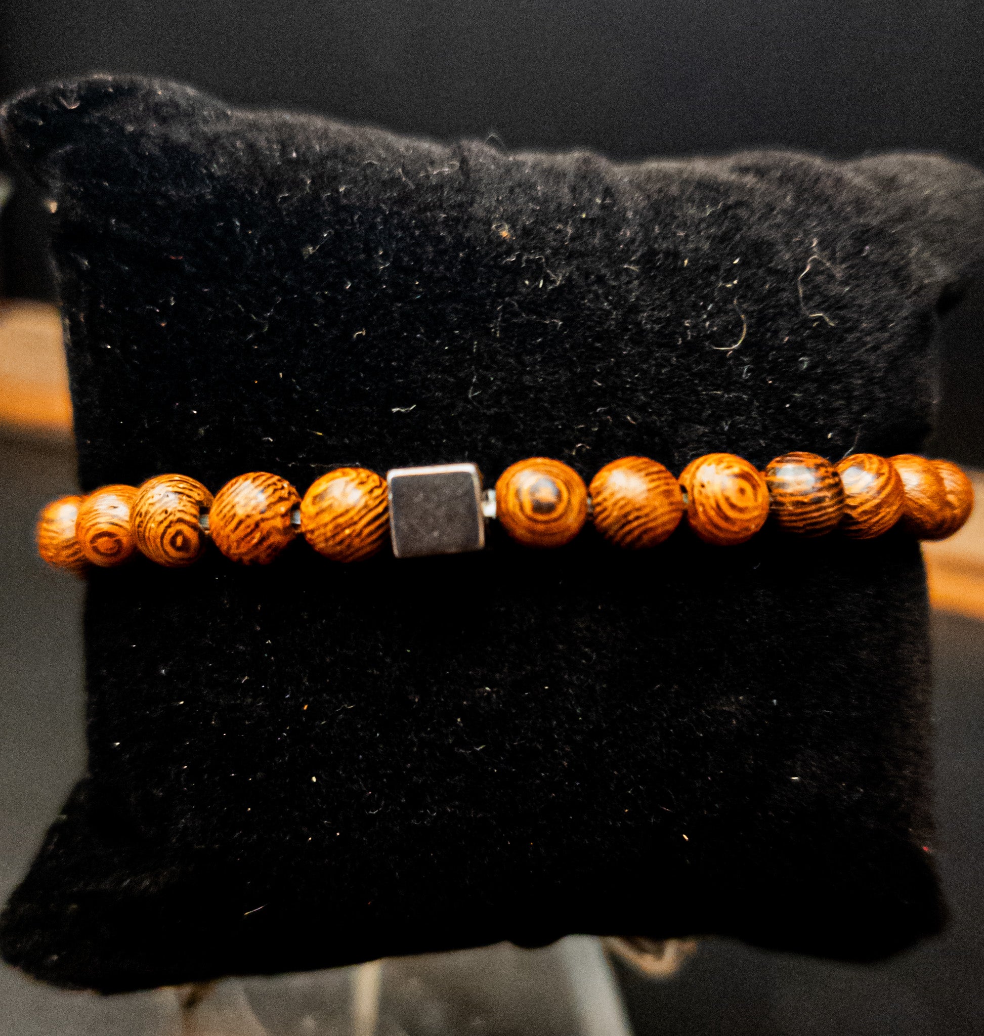 Stretch Bracelet With Wooden Beads