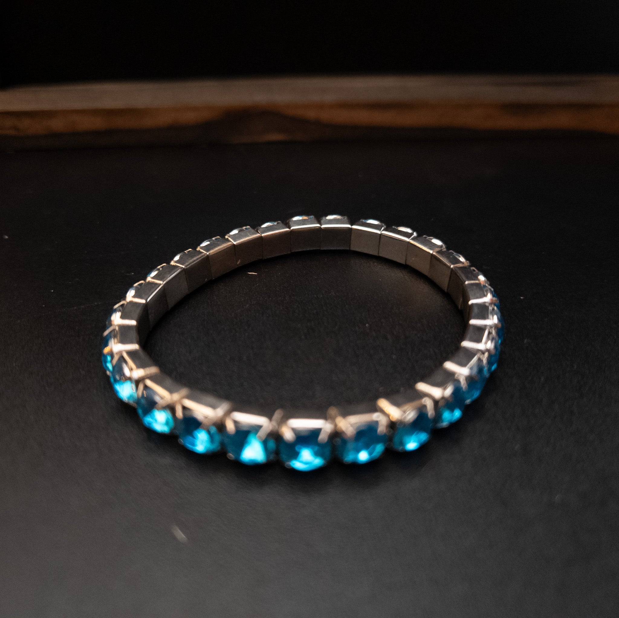 Silver Plated Aqua Blue Rhinestone Strech Bracelet