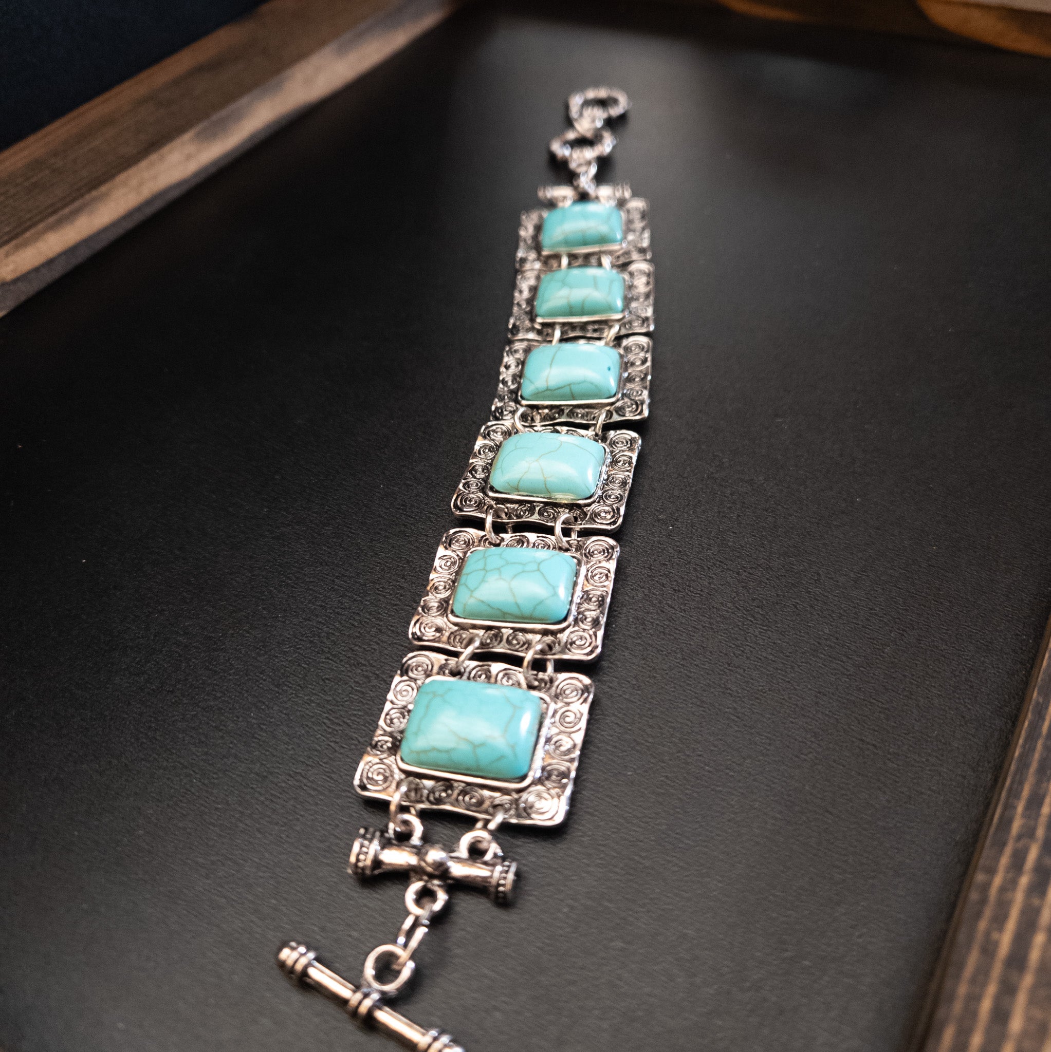 Fashion Jewelry Faux Turquoise Toggle Bracelet