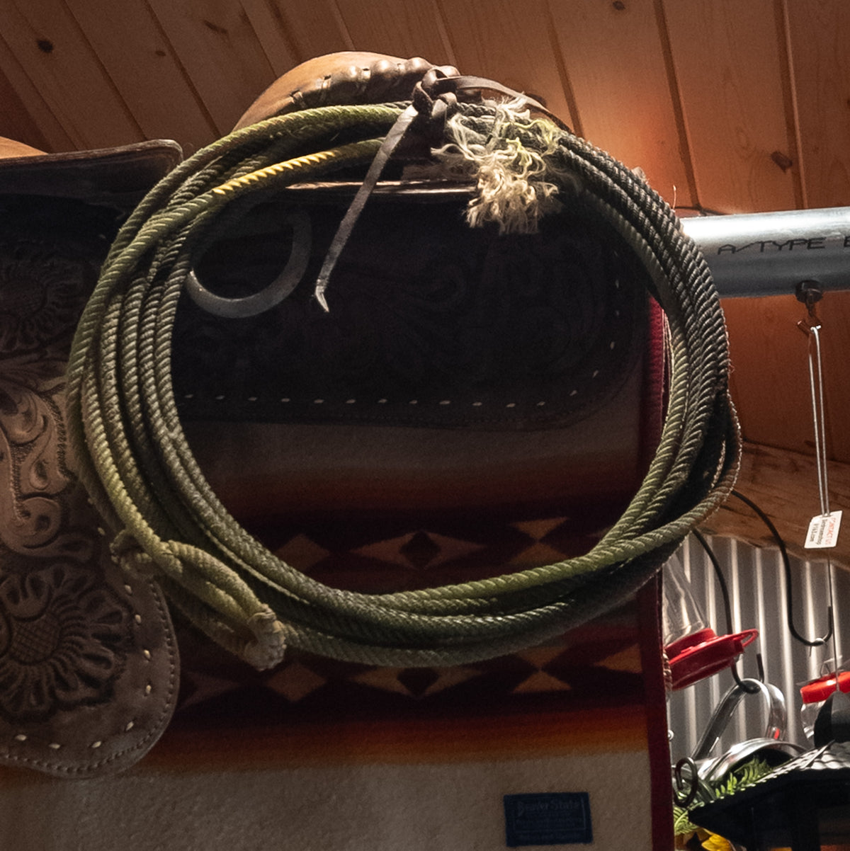 Western Vintage Lariat Lasso Rope – Mountain Living by Gilligan Log Homes