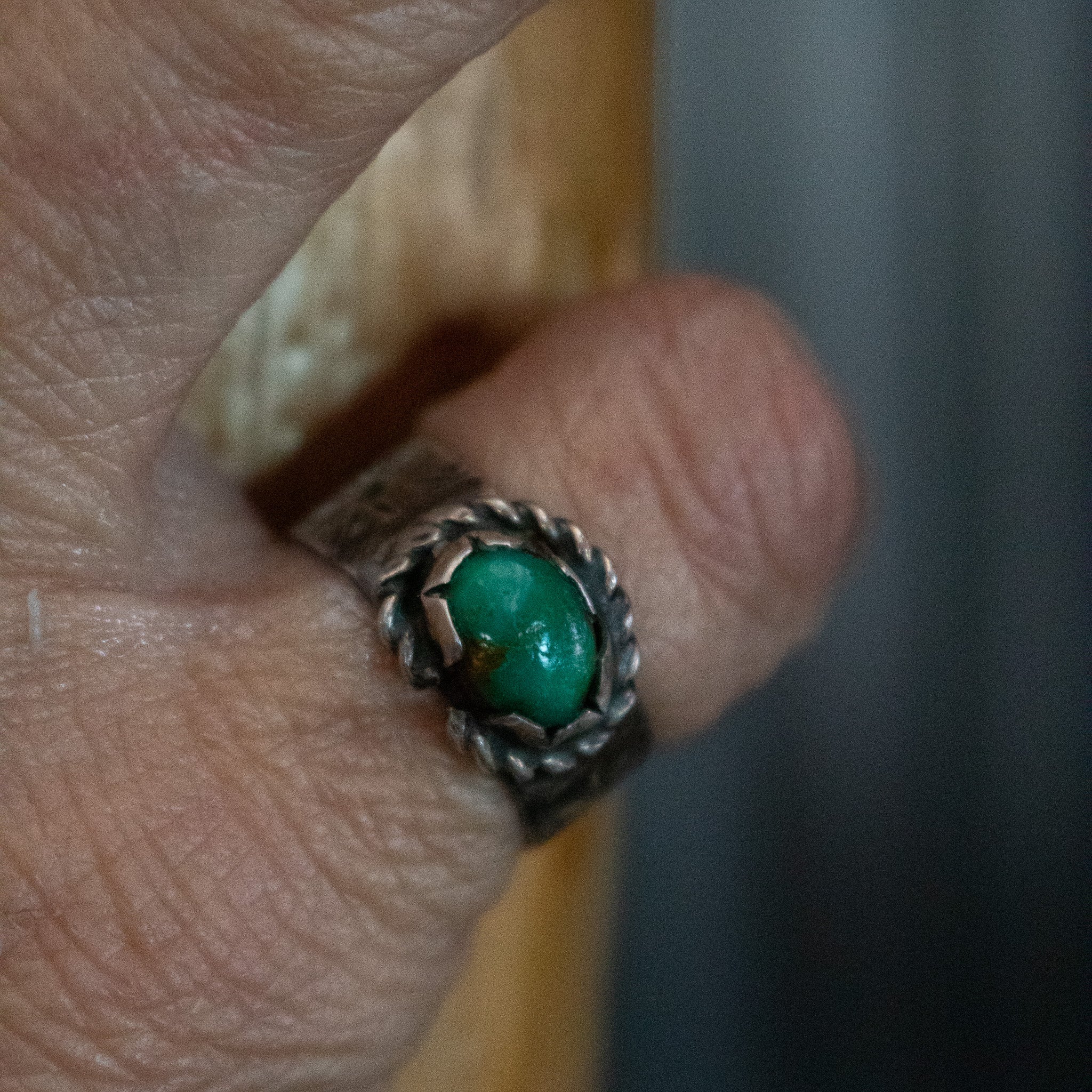 Vintage Navajo Turquoise Sterling Silver Ring. Size 5