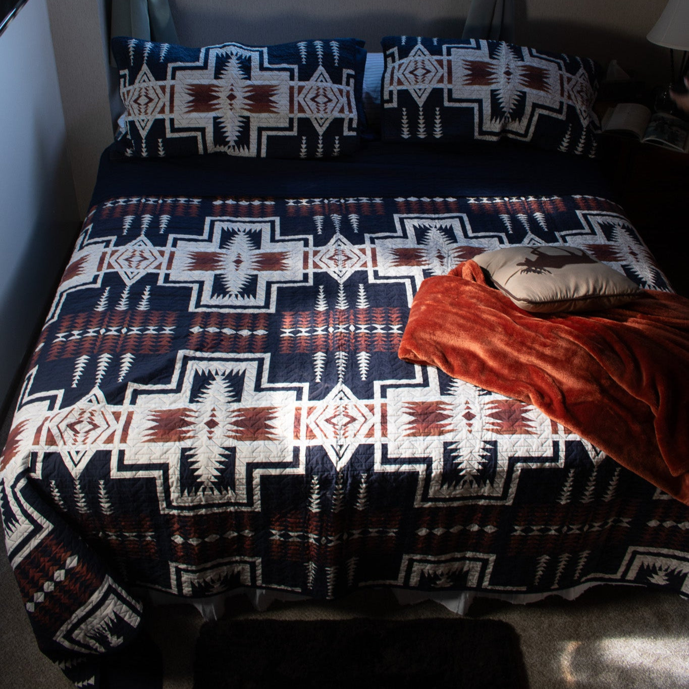Pendleton Harding Southwestern Geometric Oxford Wool Blanket – Queen