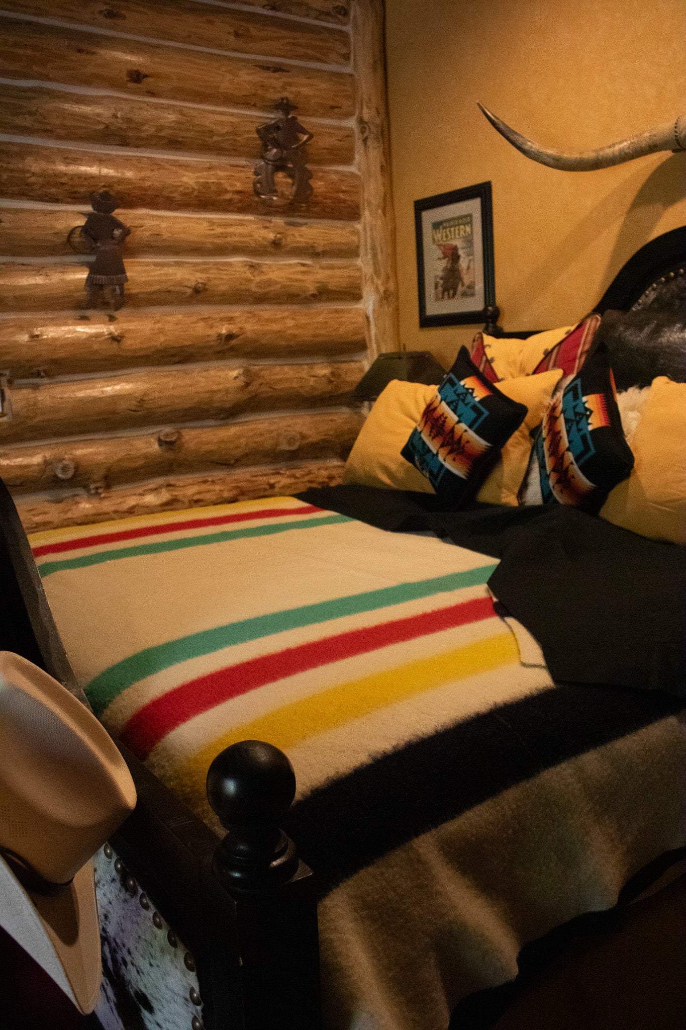 Hudson's Bay Point Wool Blanket Off-White Bold Multi-Colored Stripes