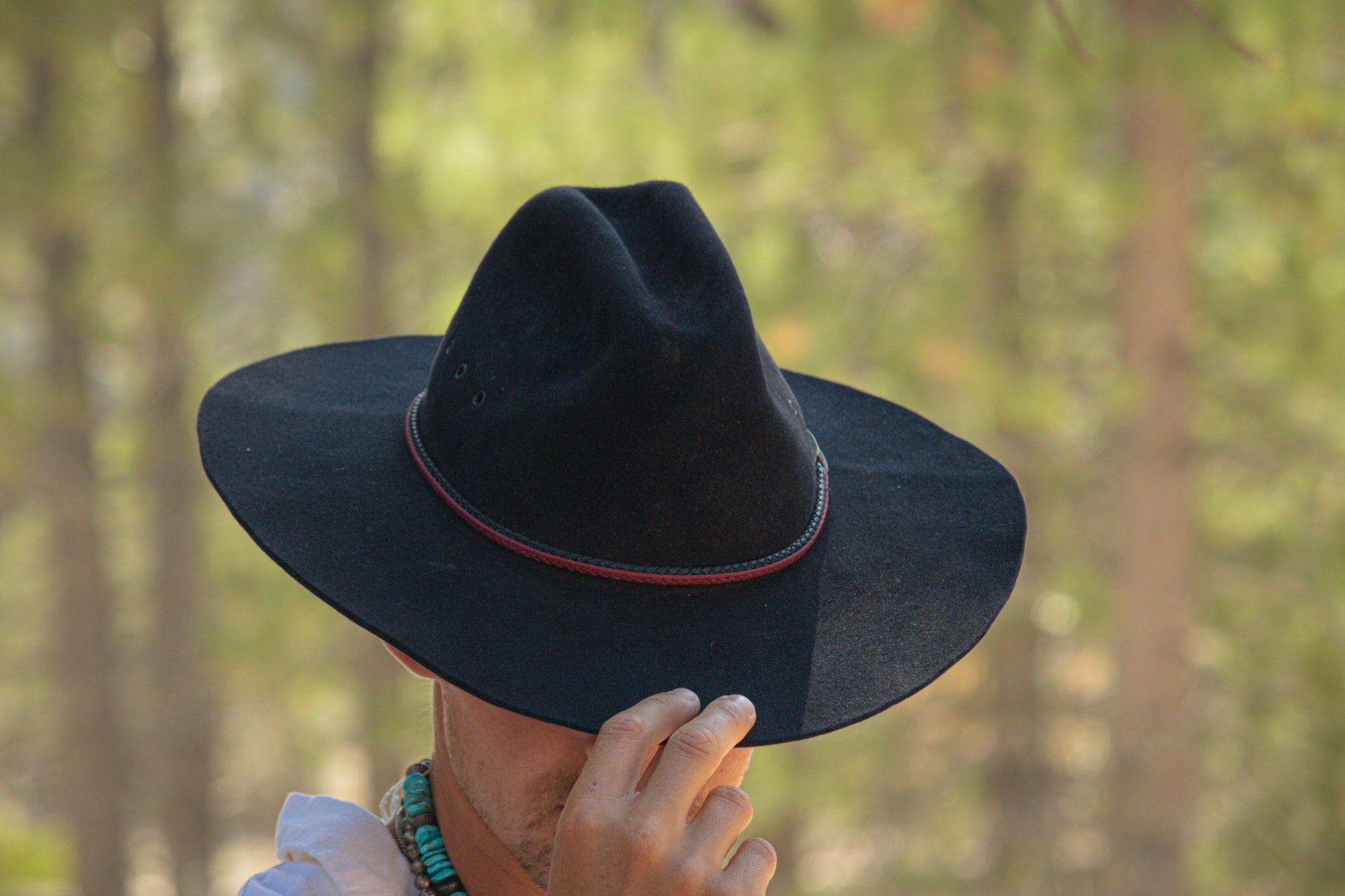 Wrangler 4x Beaver And Genuine Lamb-skin Black cowboy Hat