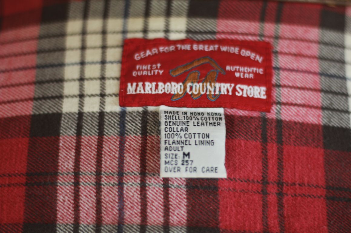 "Classic 90's Marlboro Country Denim Jacket with Leather Collar (Size M)"