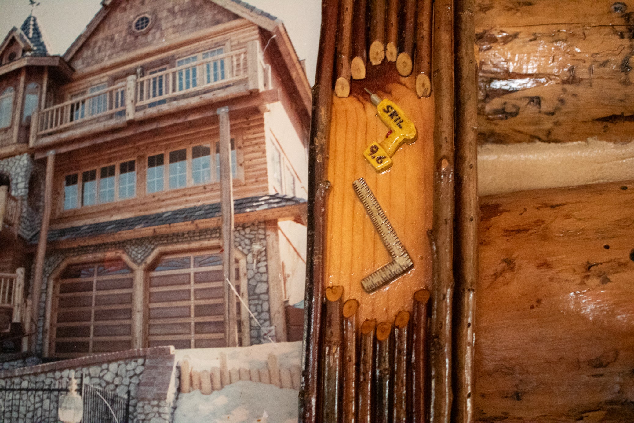 Framed Photo of Gilligan Log Home with Custom Tool Detailed Frame