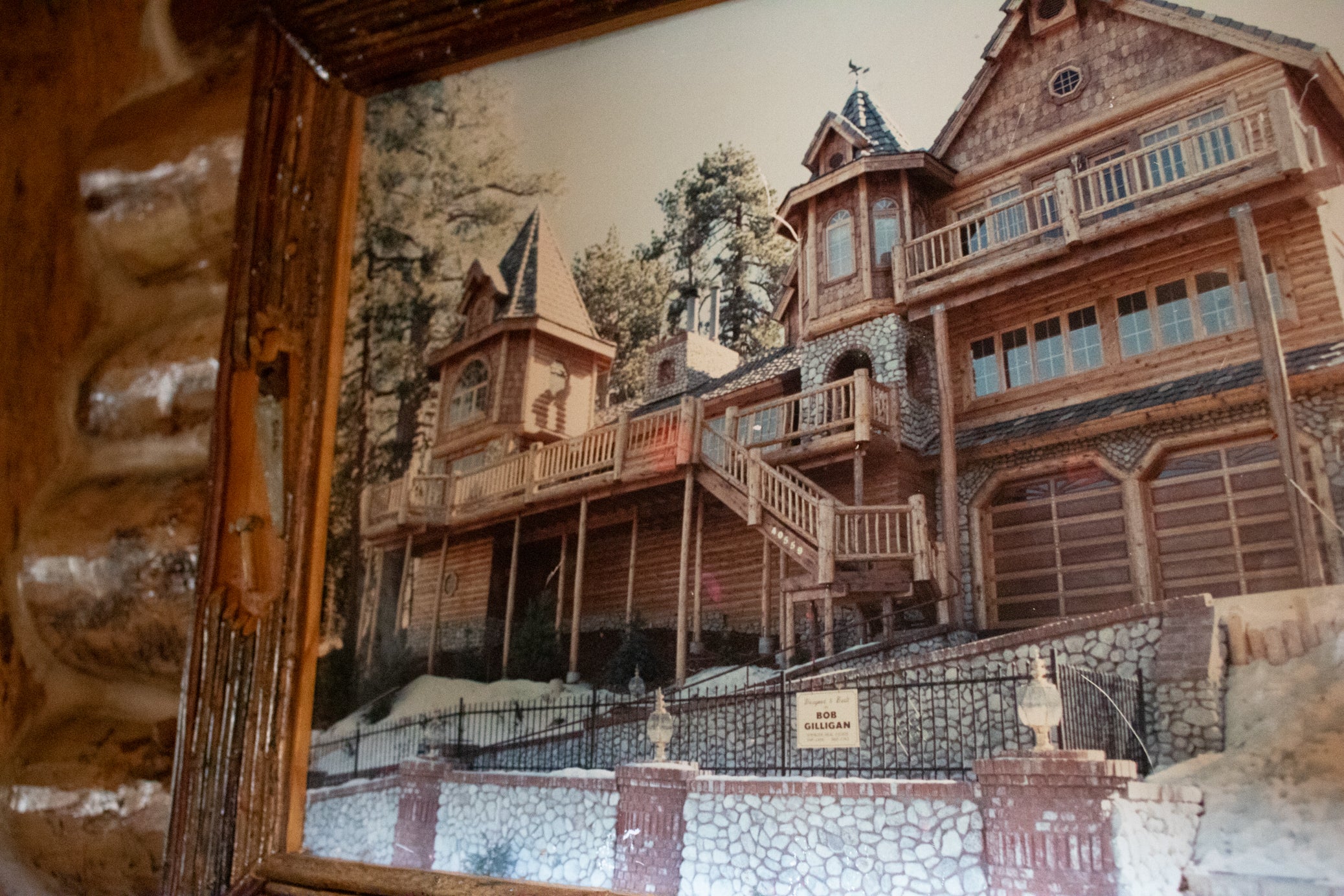 Framed Photo of Gilligan Log Home with Custom Tool Detailed Frame