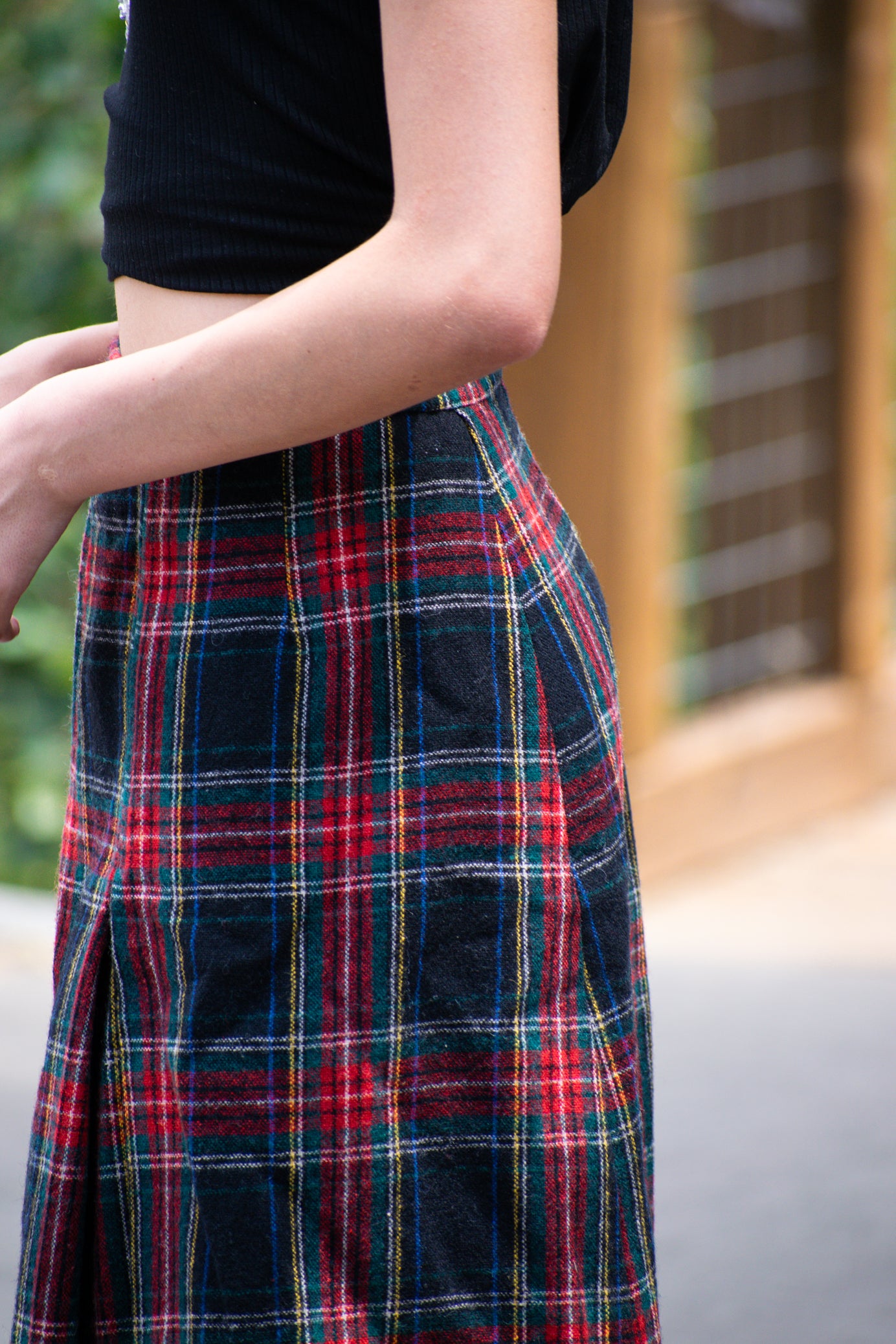 Handmade Vintage TARTAN Wool Skirt - HIgh Waist Front Pleat Size Small Waist 25" Waist - American Made in USA