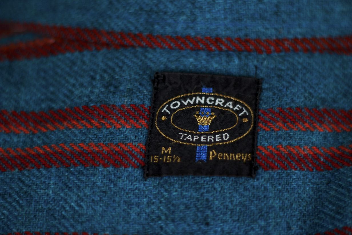 Old Scool Town Craft Tapereo Penney's Blue Striped Red Button-up Shirt