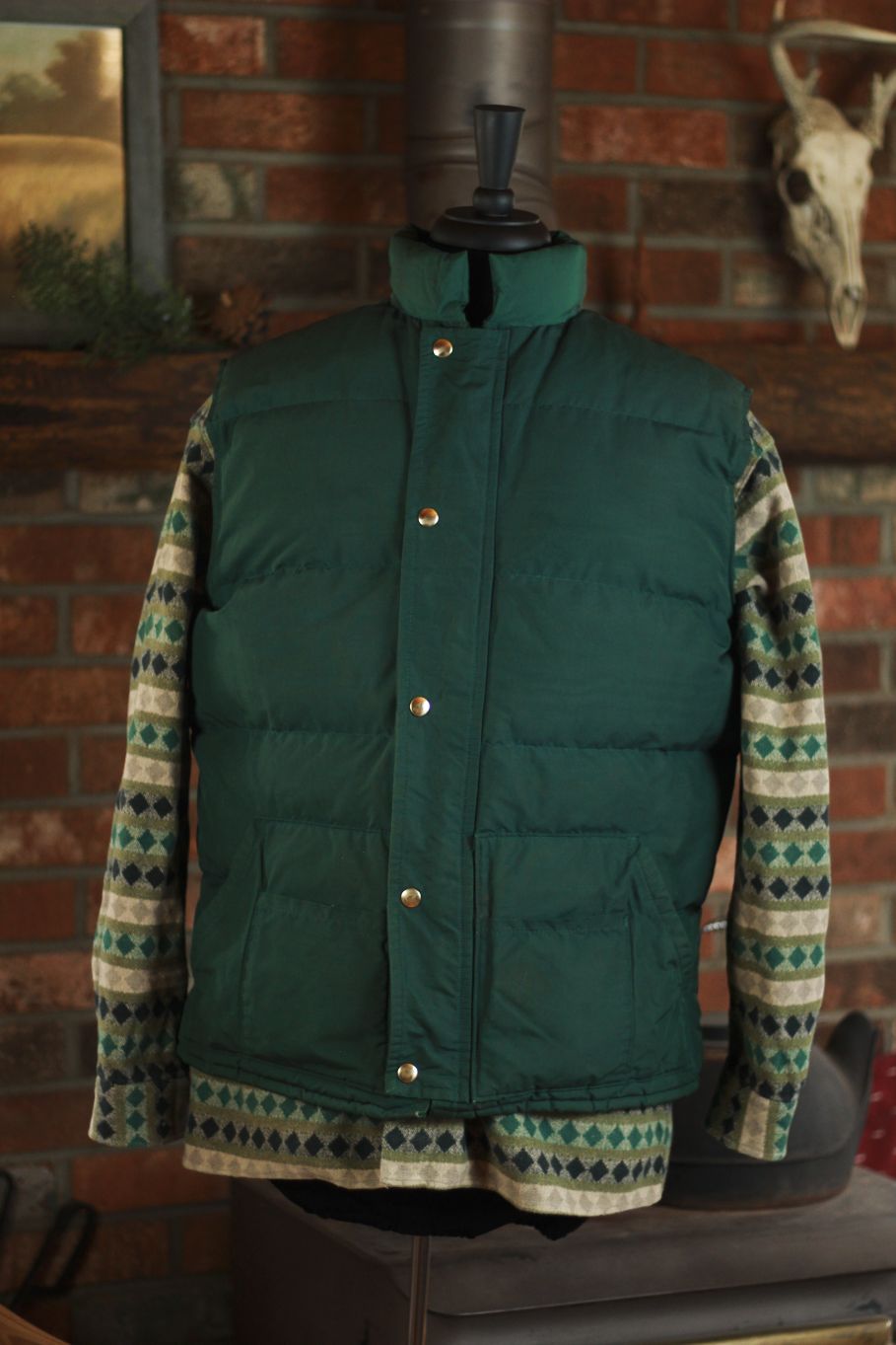 "Walls Blizzard Pruf Down Puffer Vest – 70's/80's Dark Green Button-Up Nylon"