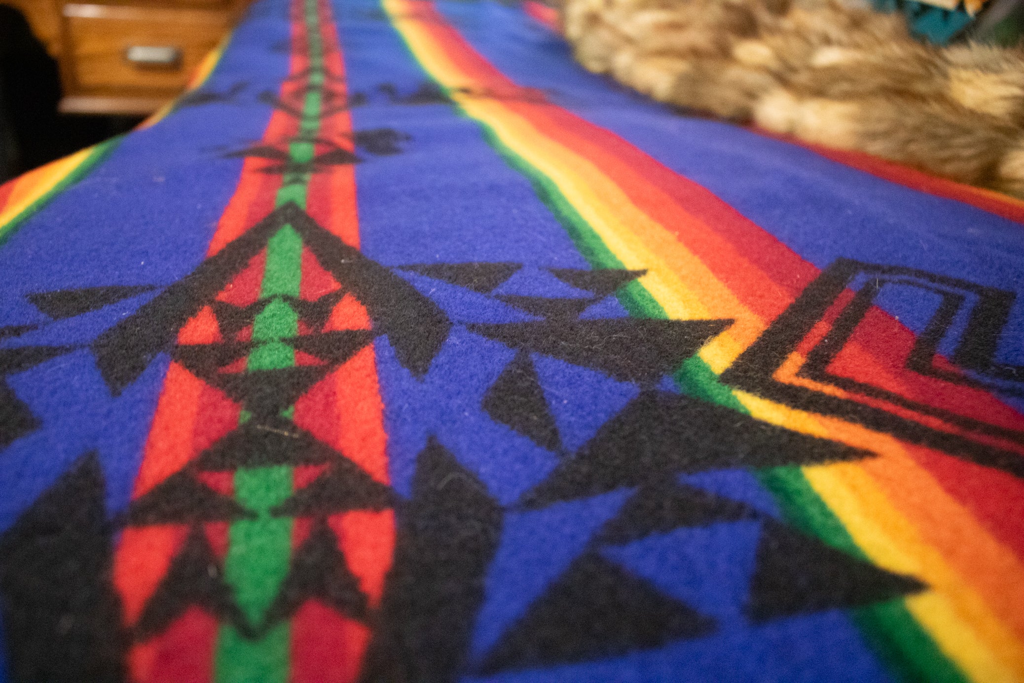 Pendleton Wool Mills Beaver State Aztec Blanket 5ft x 3ft Lap Blanket