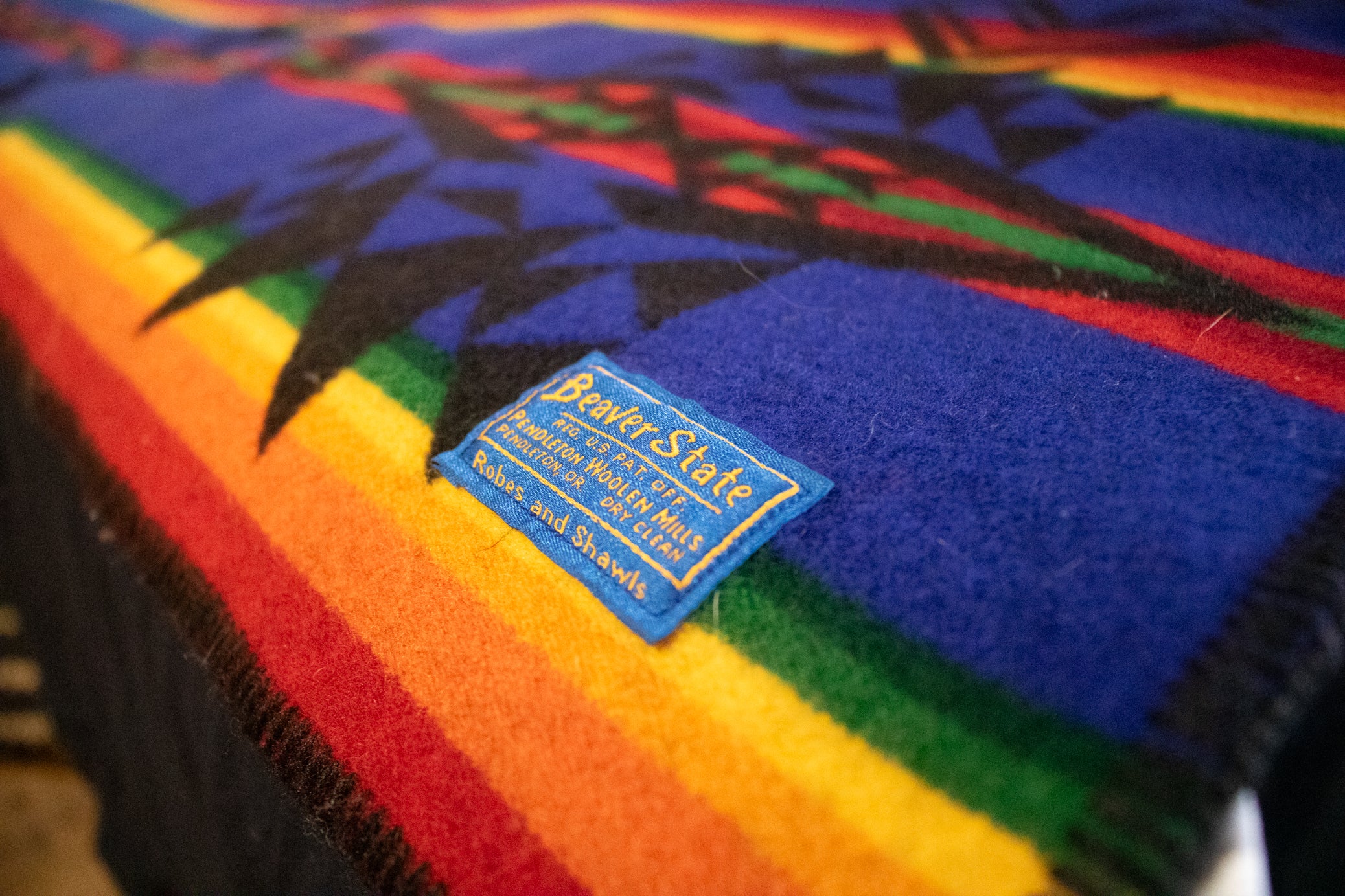 Pendleton Wool Mills Beaver State Aztec Blanket 5ft x 3ft Lap Blanket