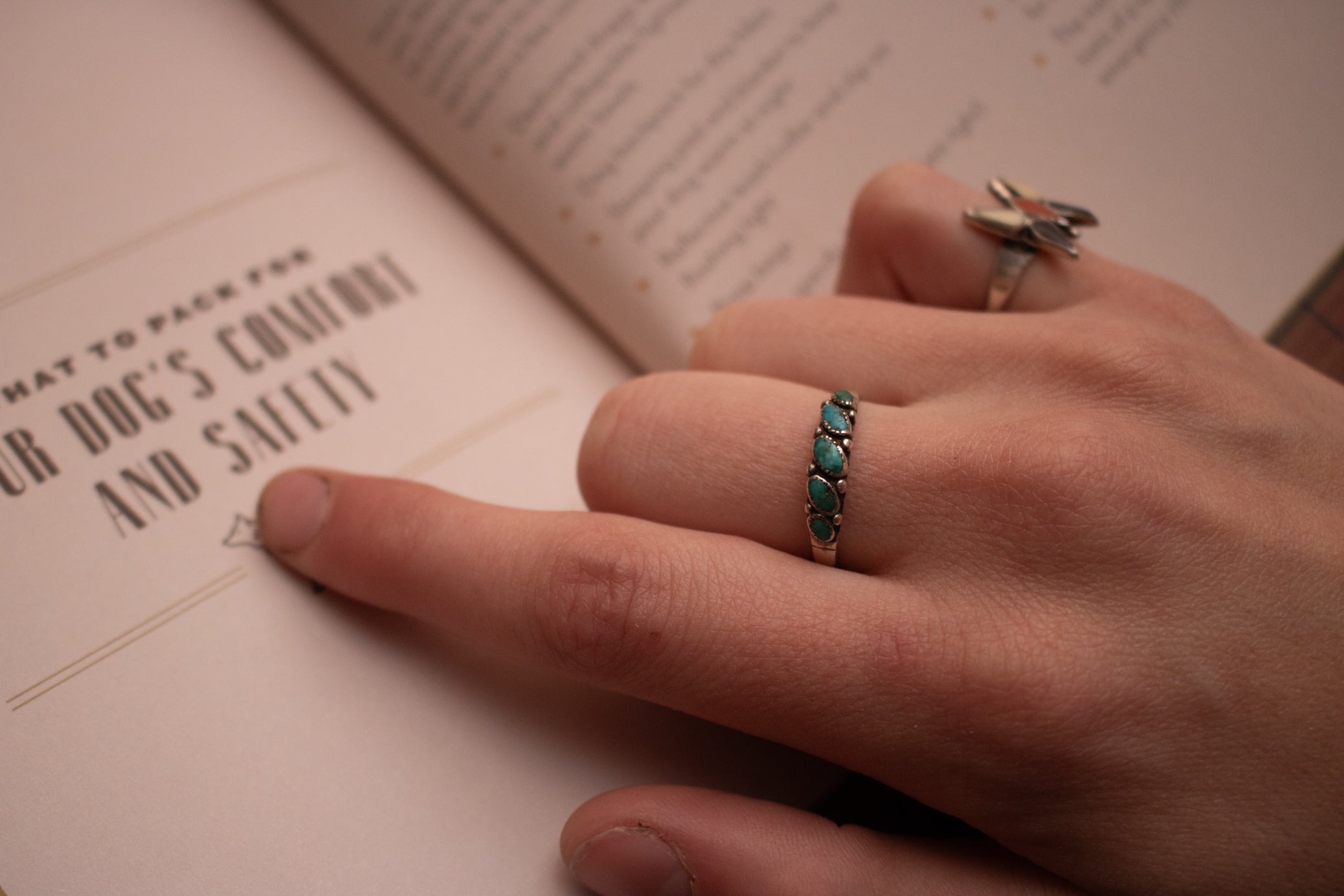 Vintage Navajo Turquoise Gemstone Ring Size 9