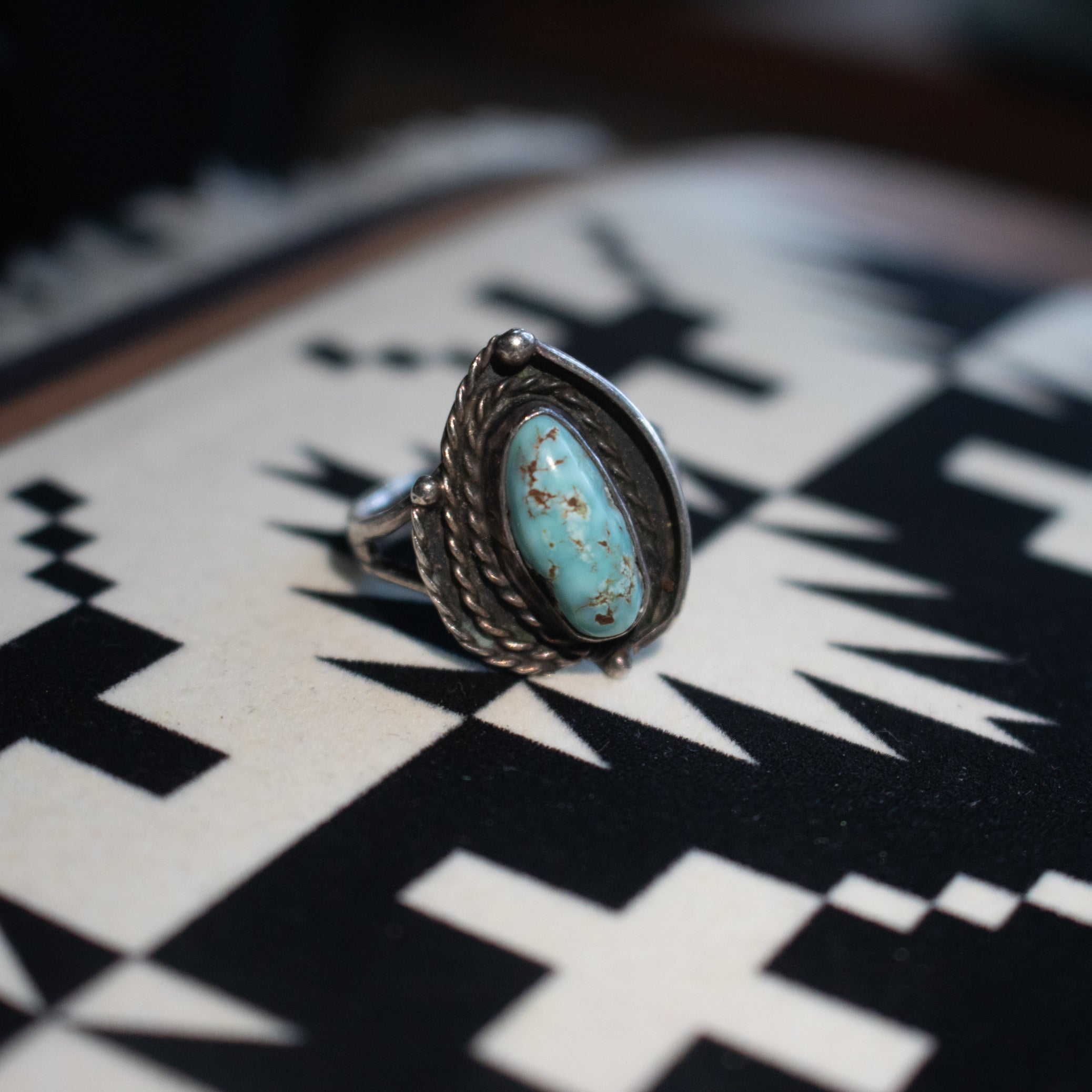 Unique Dyer Blue Turquoise Sterling Silver Rope Border Ring Size 7.5