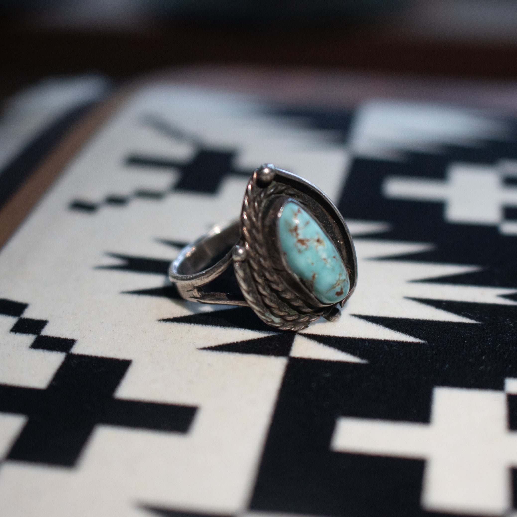 Unique Dyer Blue Turquoise Sterling Silver Rope Border Ring Size 7.5