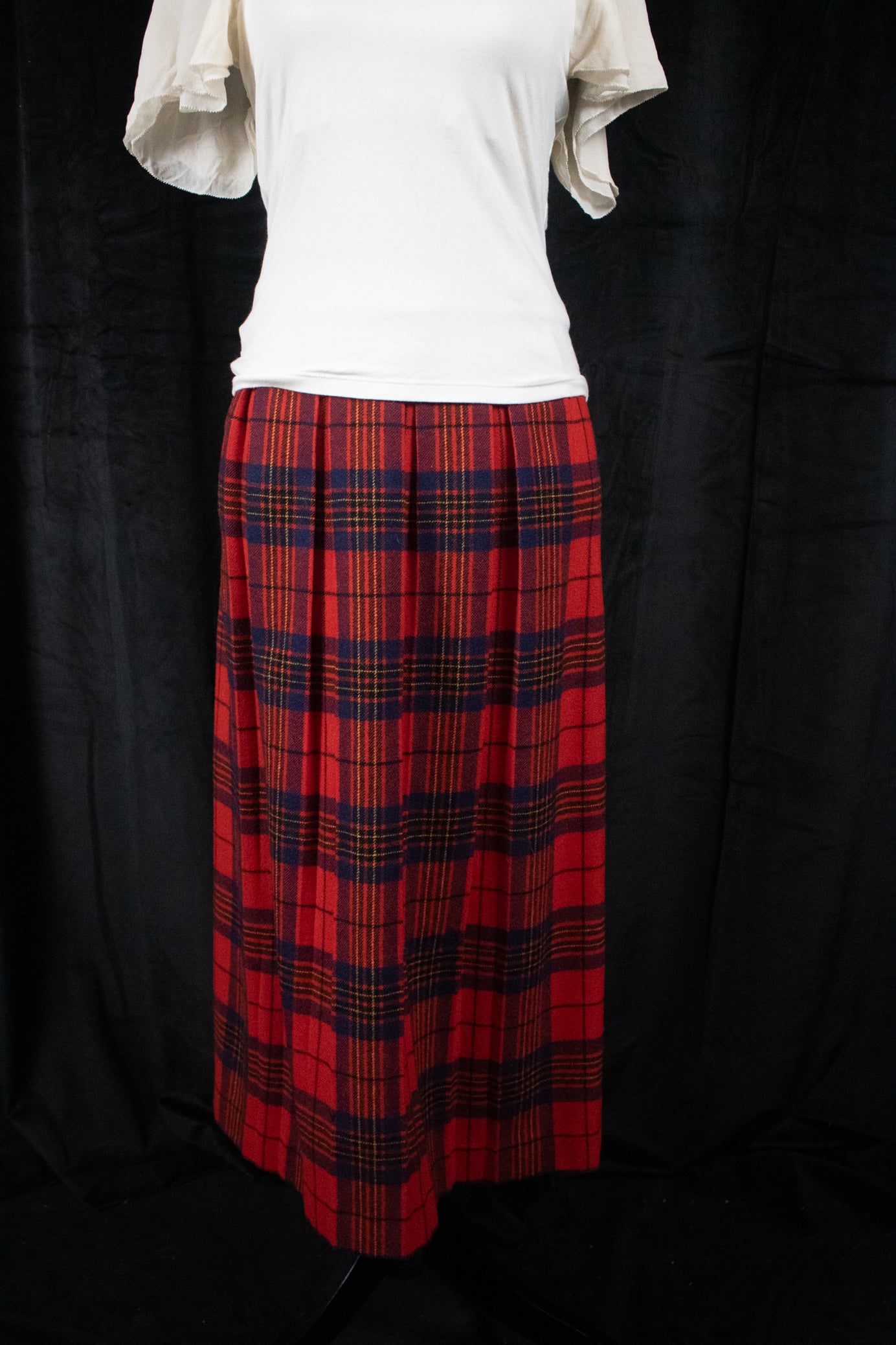 Pendleton Virgin Wool Red Plaid Midi Skirt Size 6