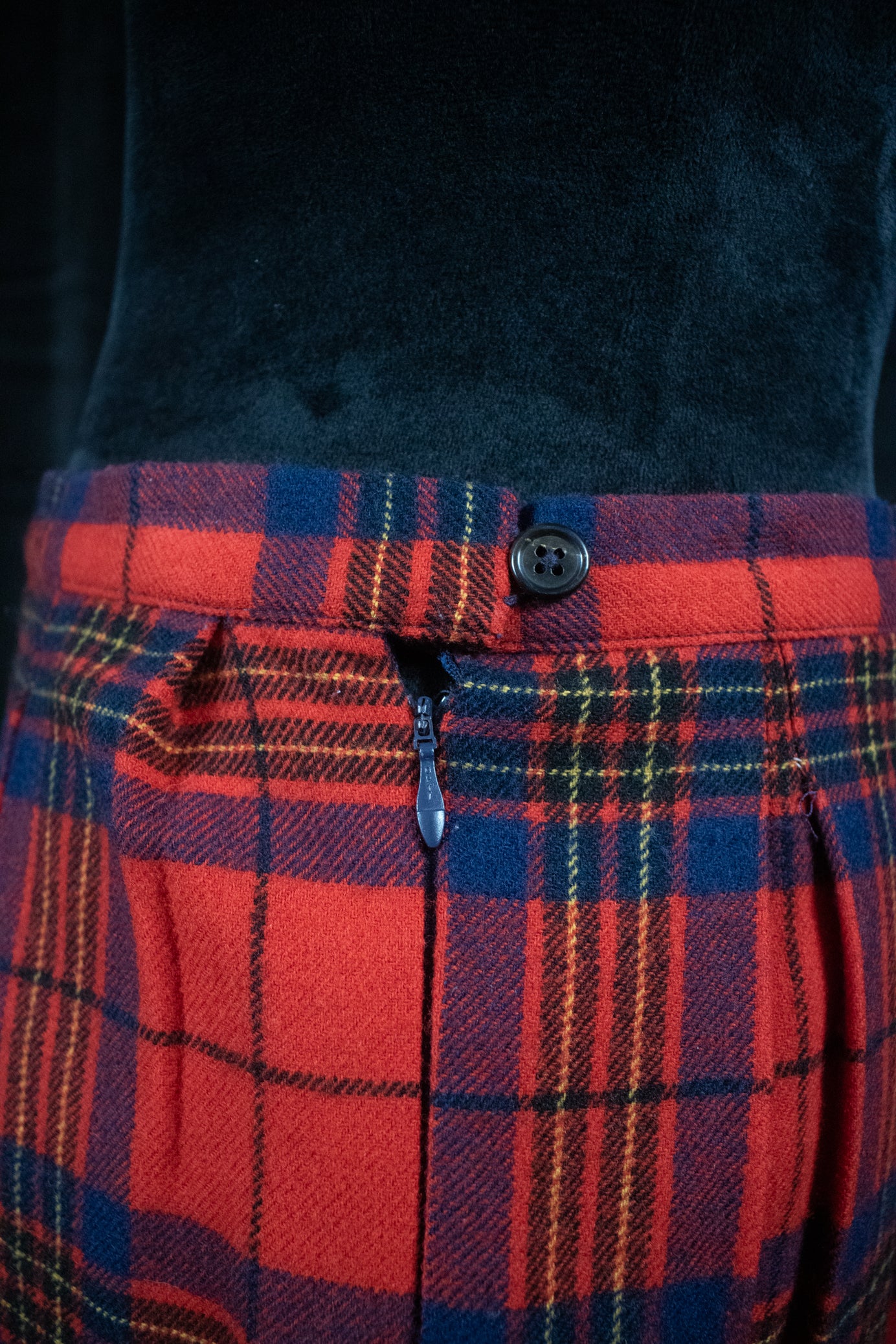 Pendleton Virgin Wool Red Plaid Midi Skirt Size 6