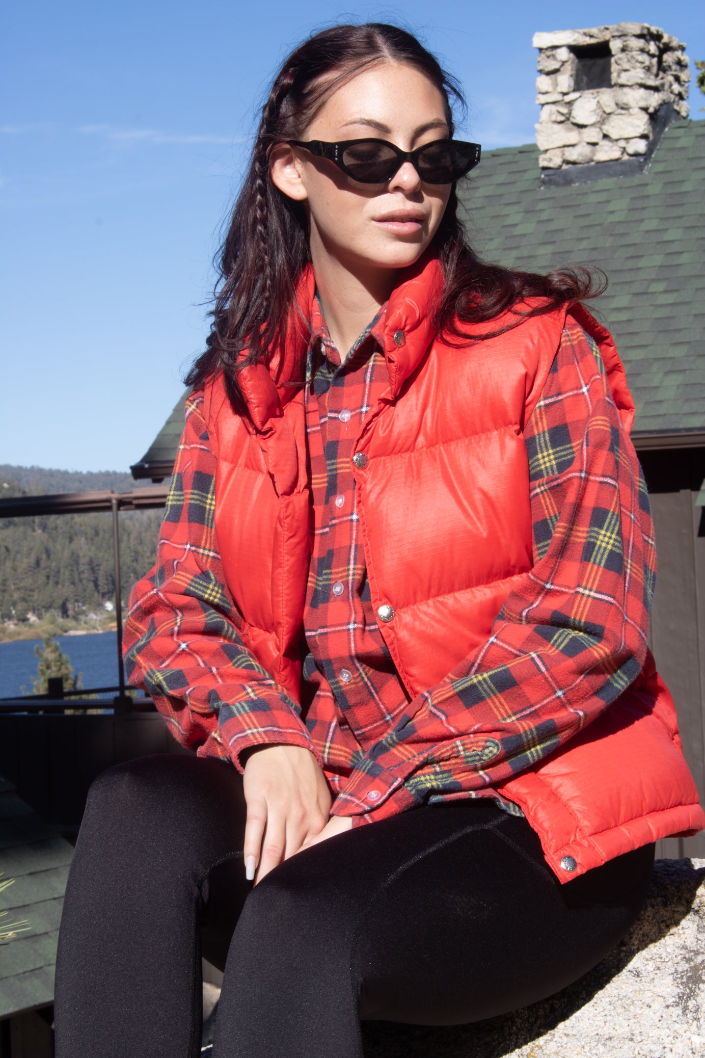 "Men's The North Face Red Nylon Button-Up Vest (Size Small)"