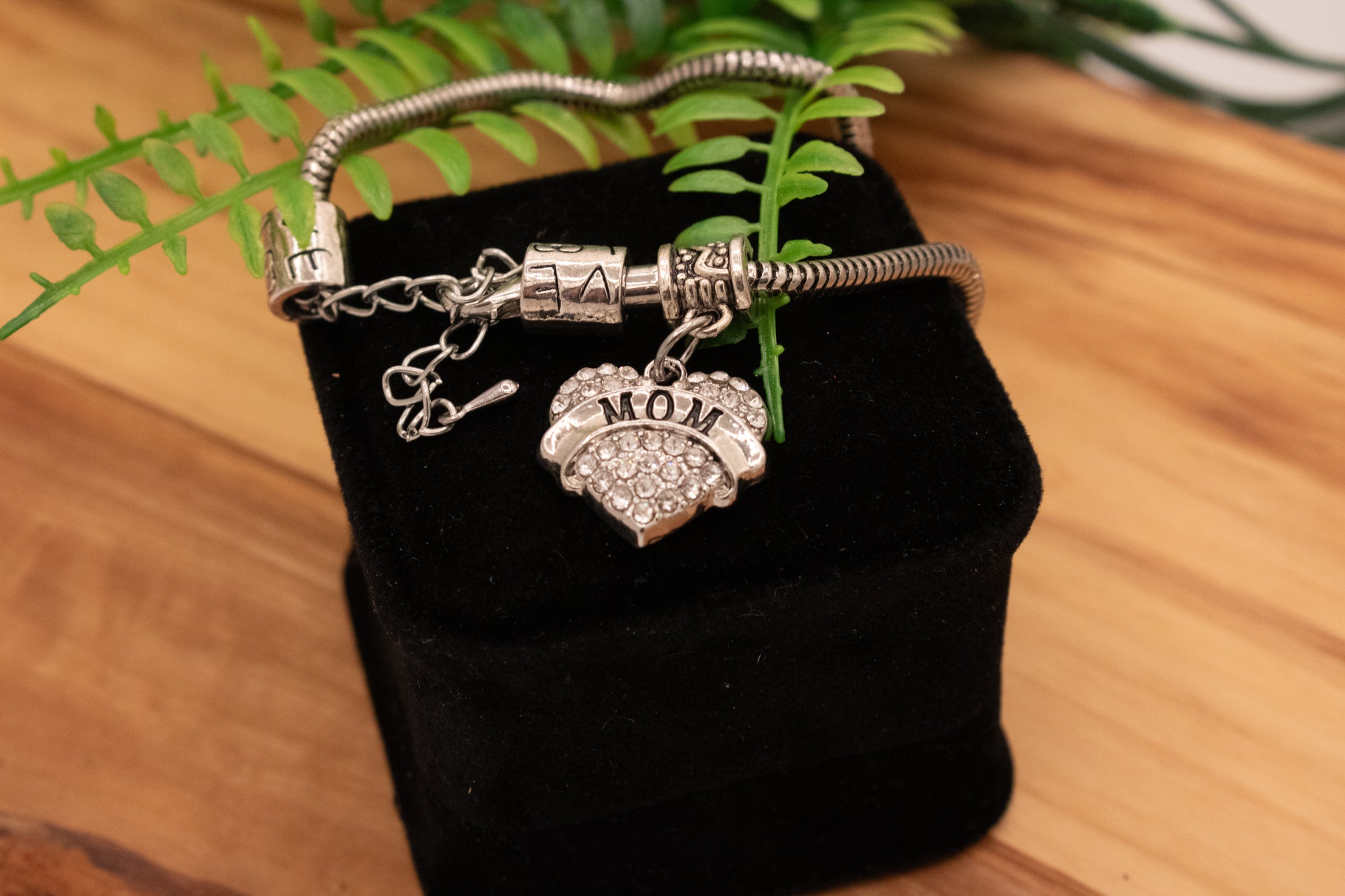 Silver Bracelet with "LOVE  MOM" Charm